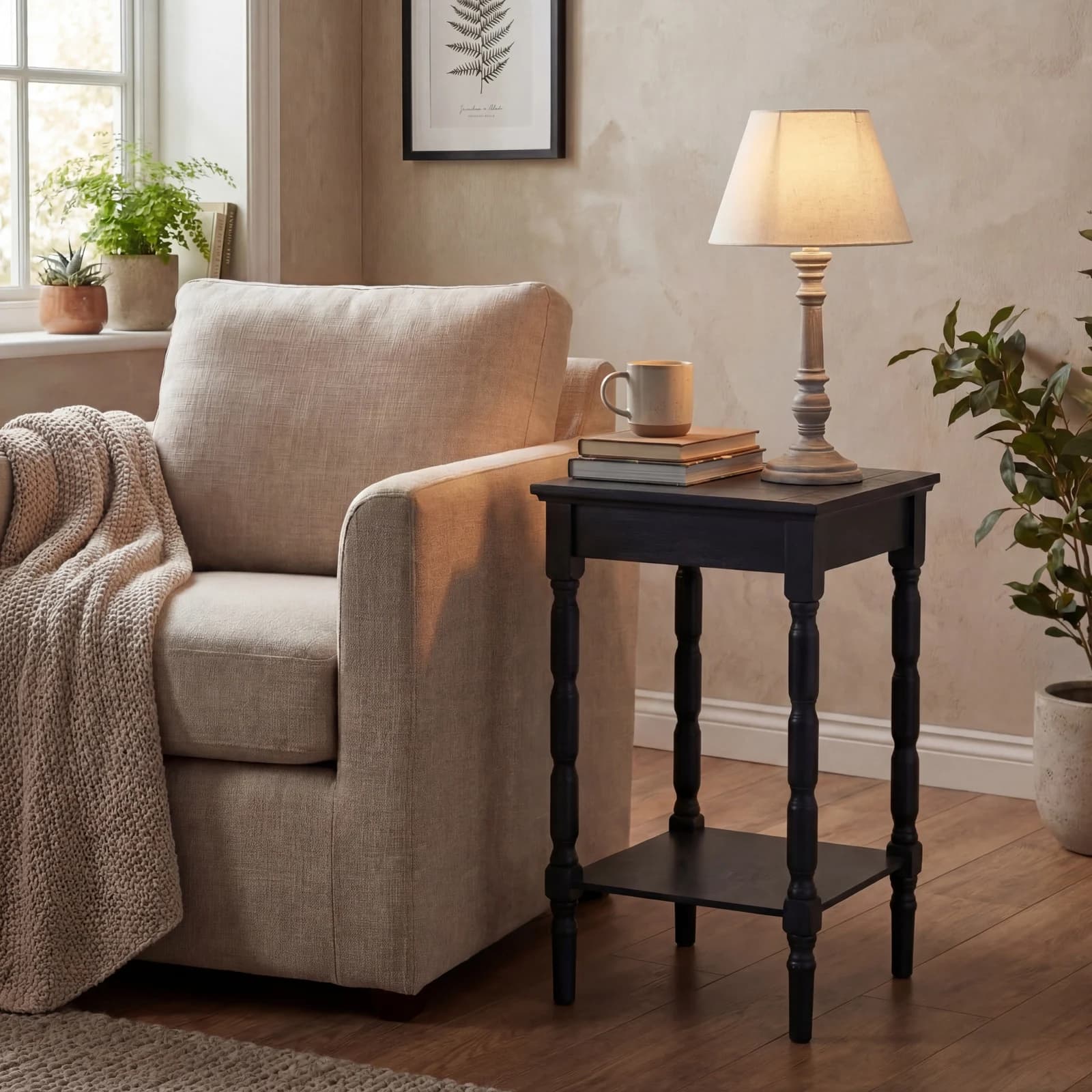 Pella Table Lamp - Table lamps, photo 2 of 6