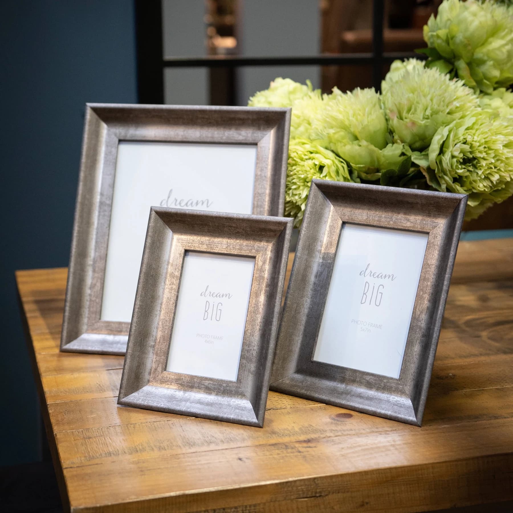 Convex Matt Silver 4X6 Frame - Wall art & frames, photo 4 of 4