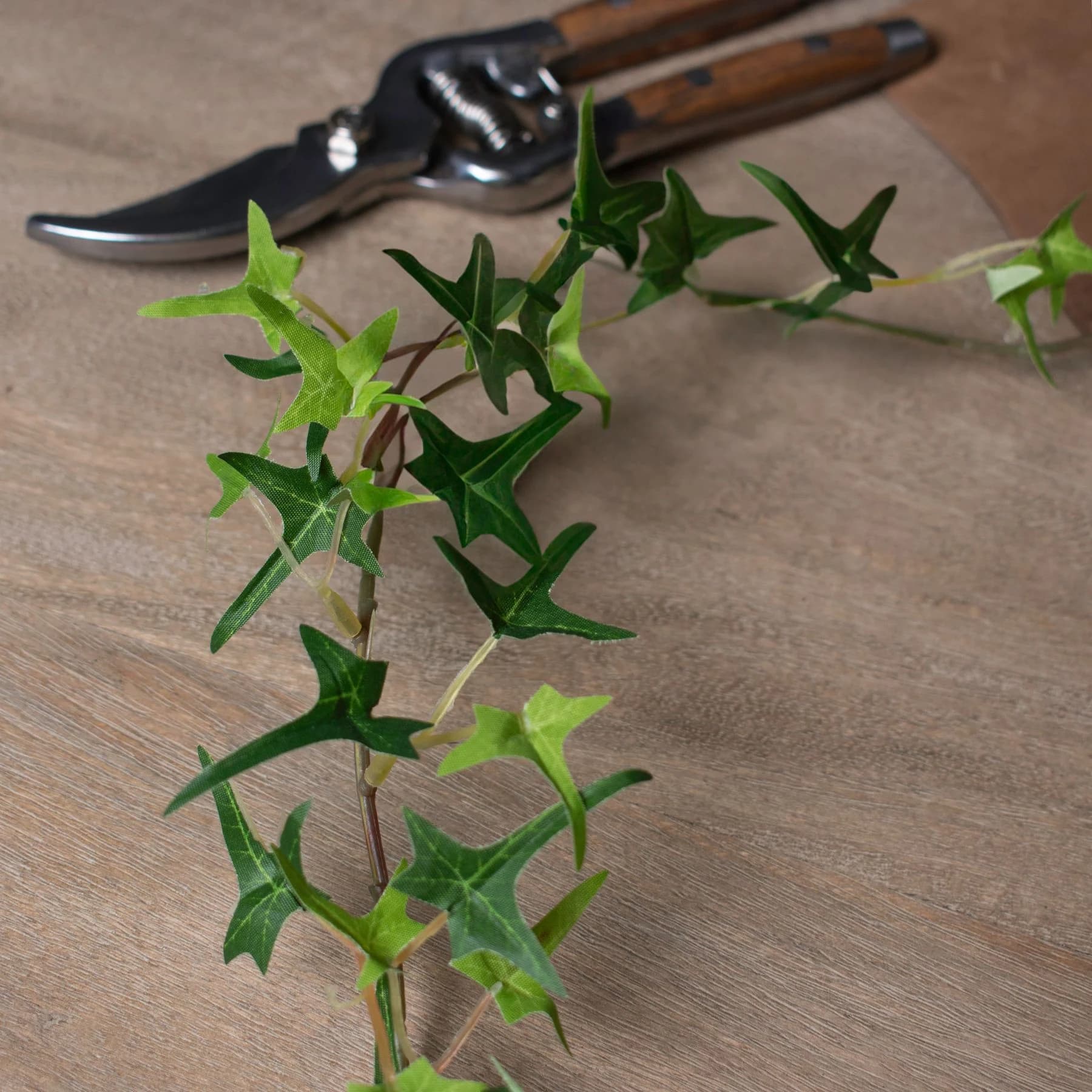 Small Ivy Garland — Pack of 5 - Artificial plants & flowers, photo 5 of 5