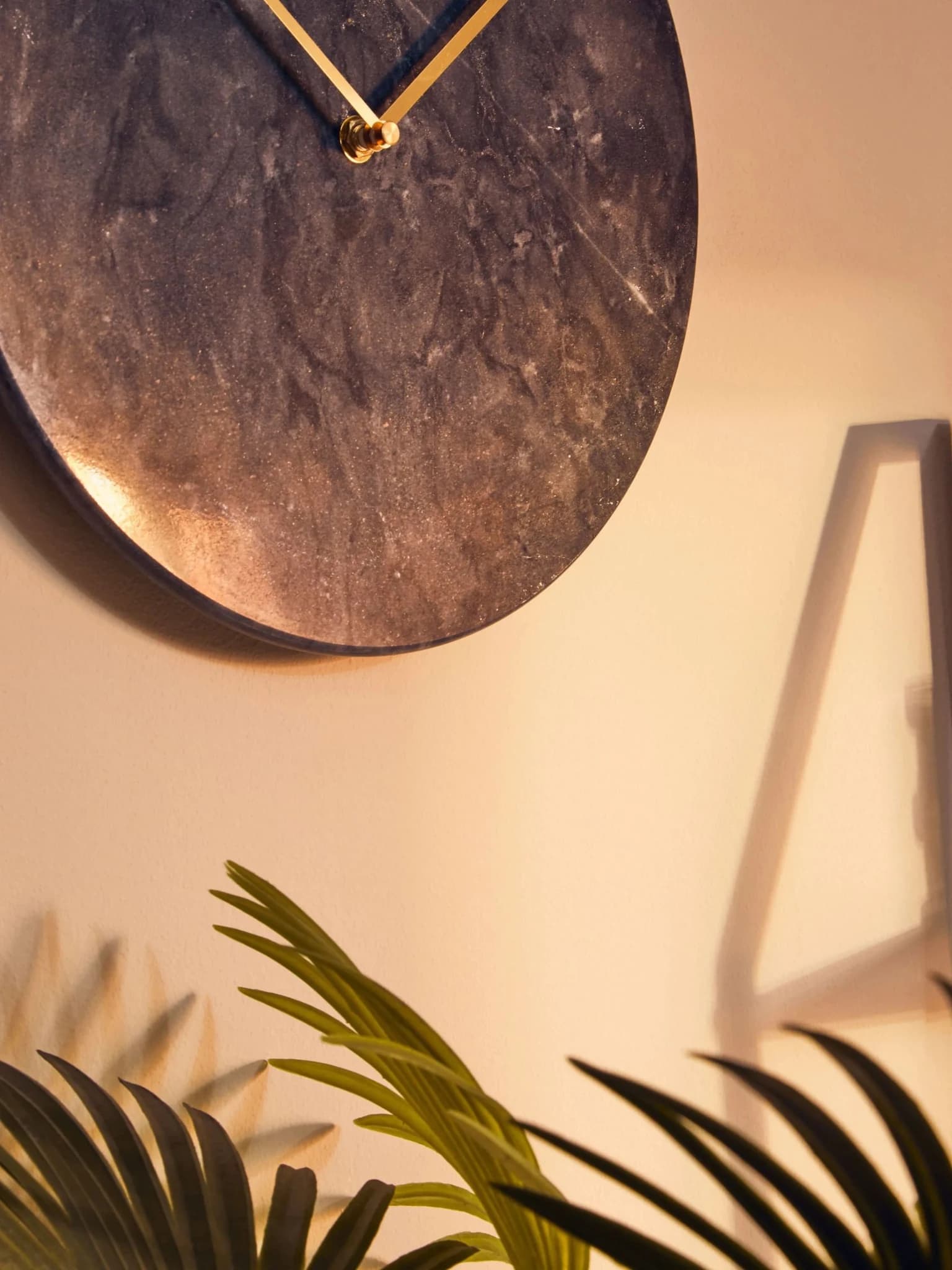 Lamonte 30cm Dia Black Marble Wall Clock - Decorative, photo 2 of 5