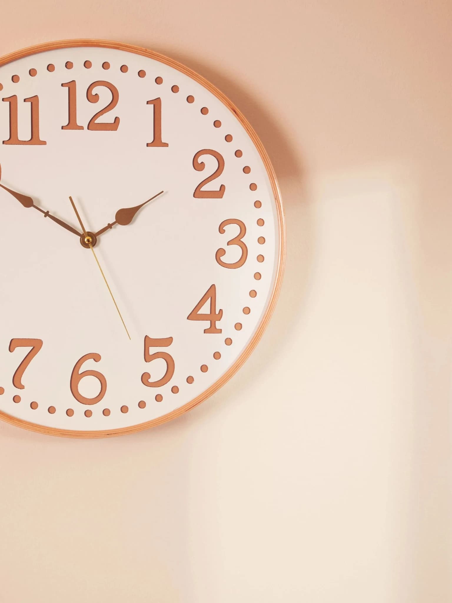 Vitus 40cm Dia White Wood with Gold Numbers Wall Clock - Decorative, photo 2 of 5