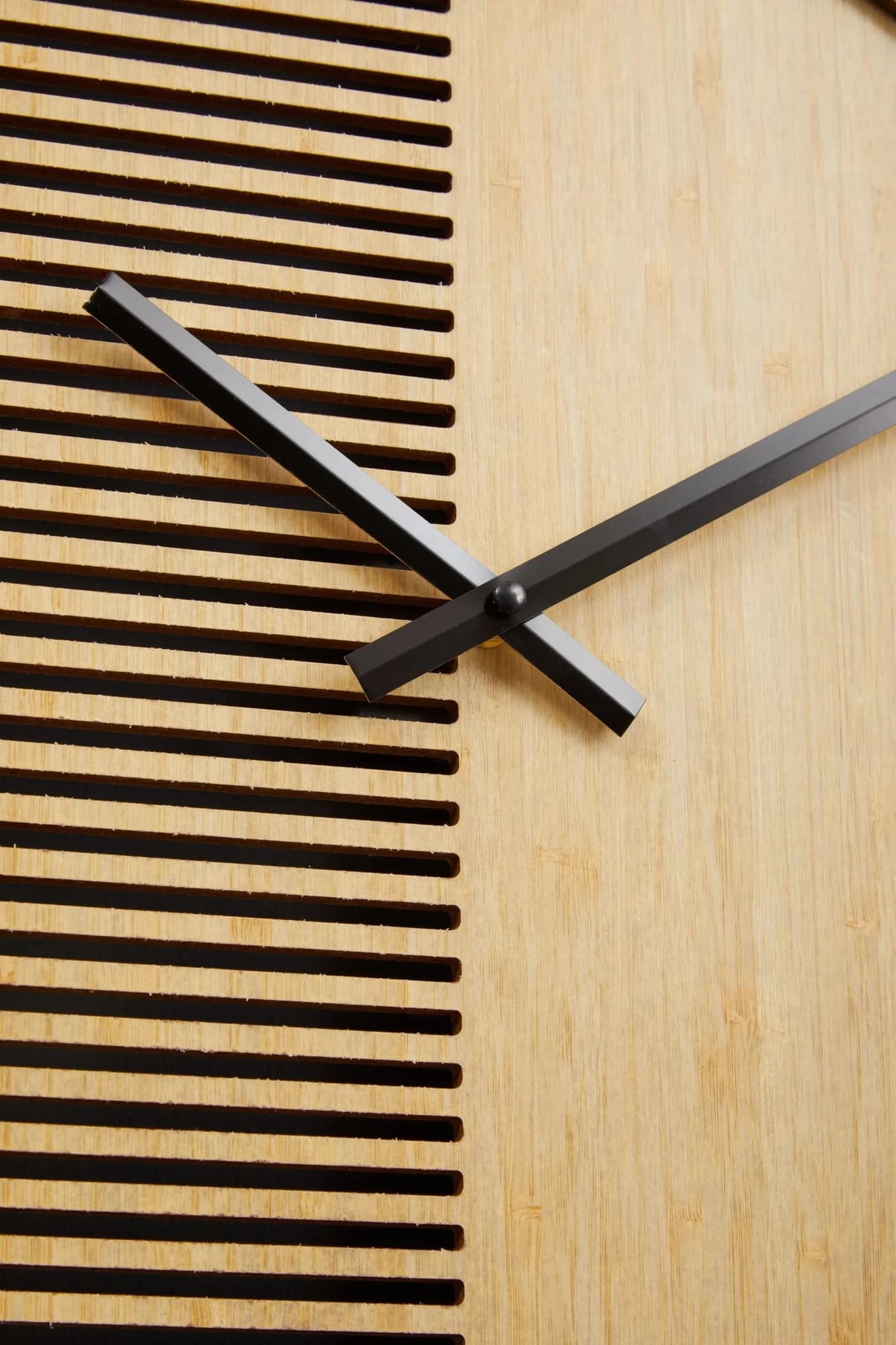 Vitus 40cm Dia Small Wooden Effect Wall Clock - Decorative, photo 4 of 8