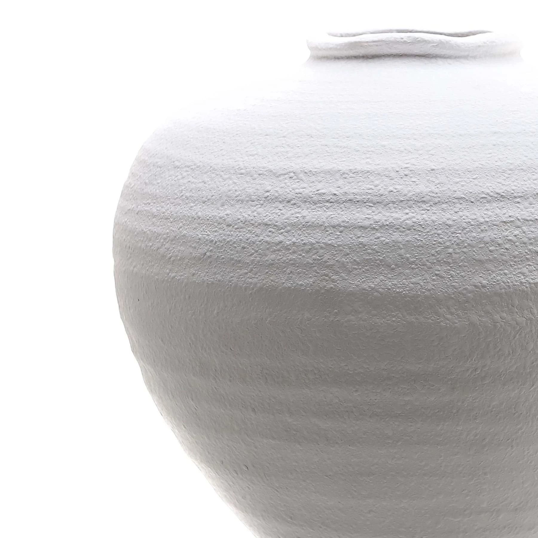 Regola Matt White Ceramic Vase - Vases, photo 2 of 4