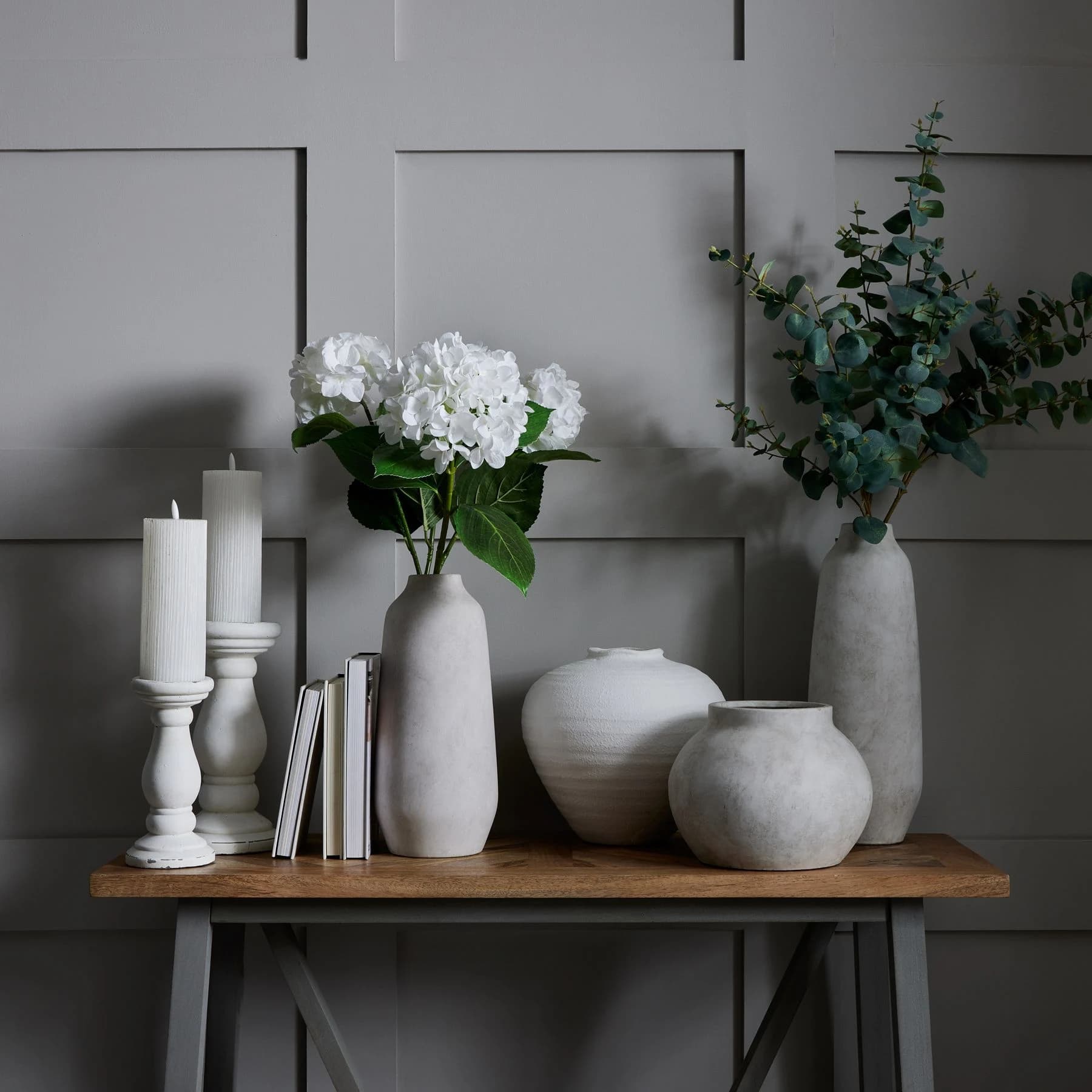 Regola Matt White Ceramic Vase - Vases, photo 4 of 4