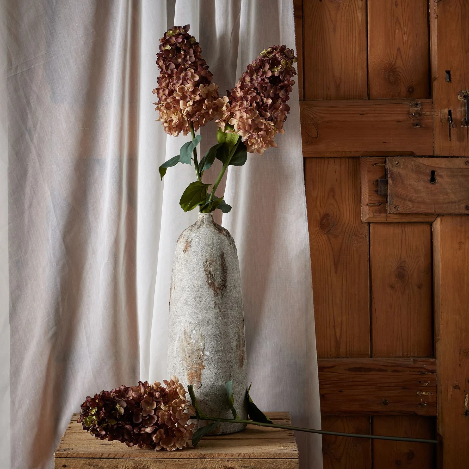Burgundy Spear Hydrangea — Pack of 5 - Artificial plants & flowers, photo 3 of 5
