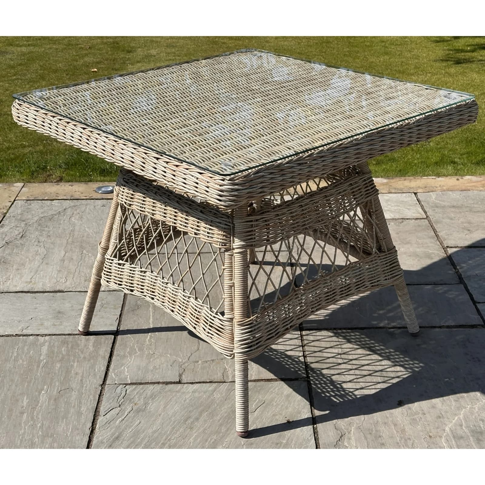 Provence Collection Outdoor 4 Seater Dining Set - Outdoor, photo 3 of 4