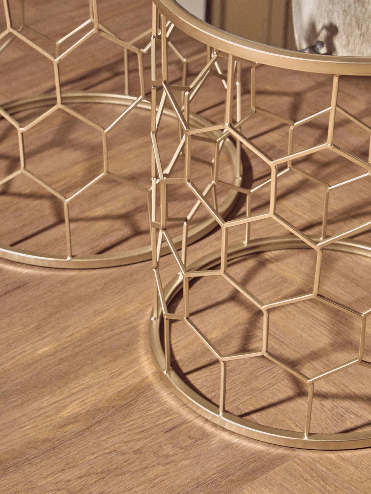 Arcana Champagne Finish Set Of Two Honeycomb Side Tables. - Tables, photo 3 of 7