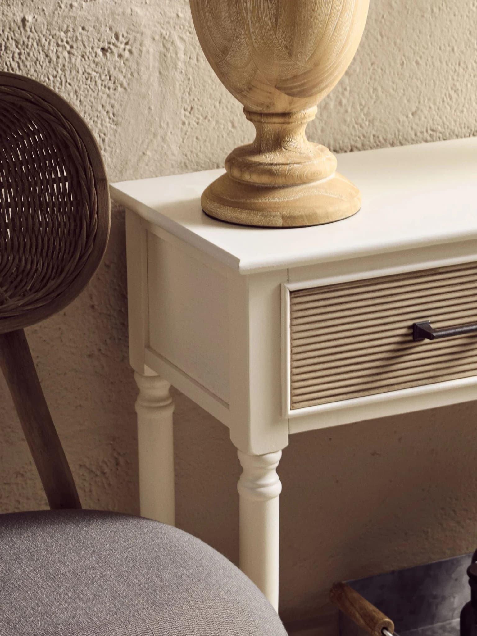 Heritage 2 Drawers White Wooden Console Table - Tables, photo 4 of 8