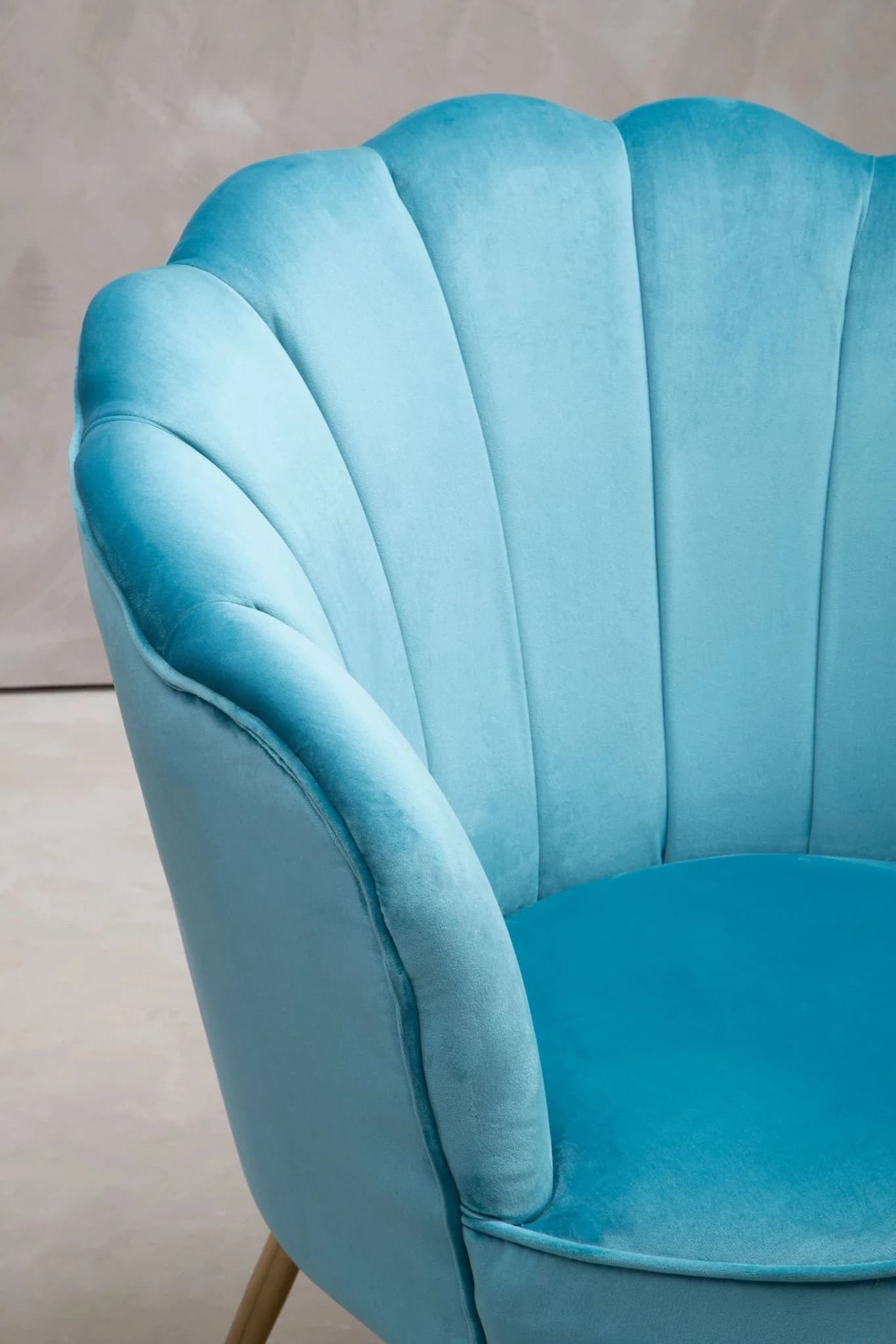 Ovala Aqua Blue Velvet Scalloped Chair - Seating, photo 4 of 8