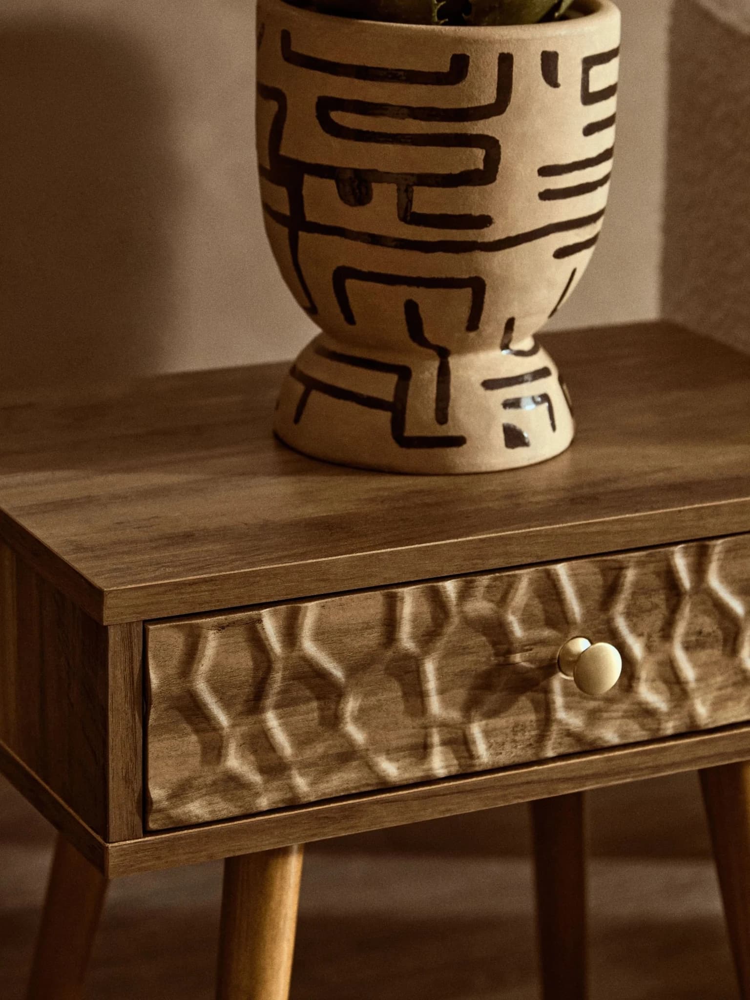 Frida Wood Veneer Bedside Table with 1 Drawer - Tables, photo 4 of 8