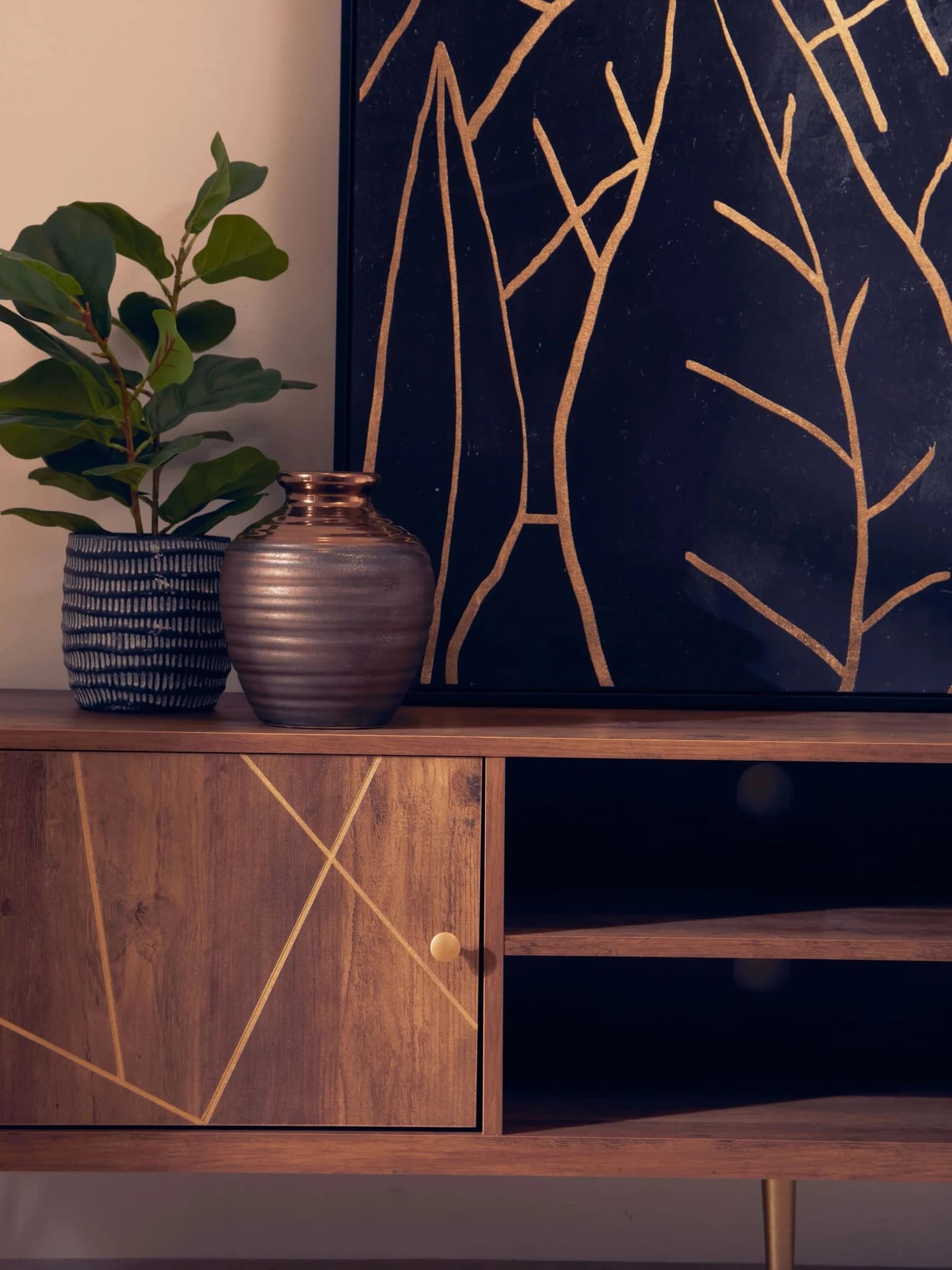 Flori Media Unit - Bookcases & shelving, photo 2 of 8