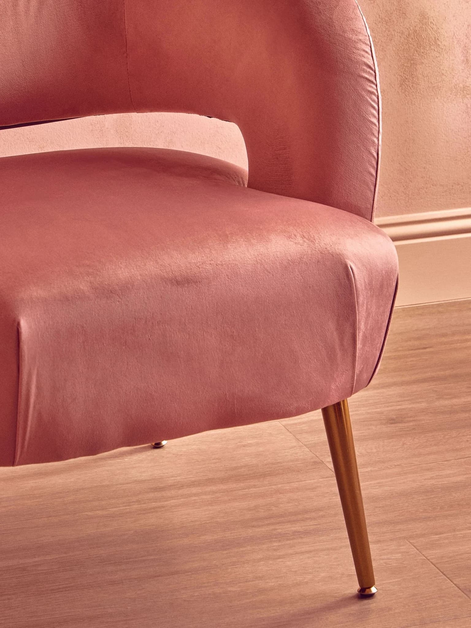 Larissa Pink Velvet Curved Accent Chair - Seating, photo 5 of 8