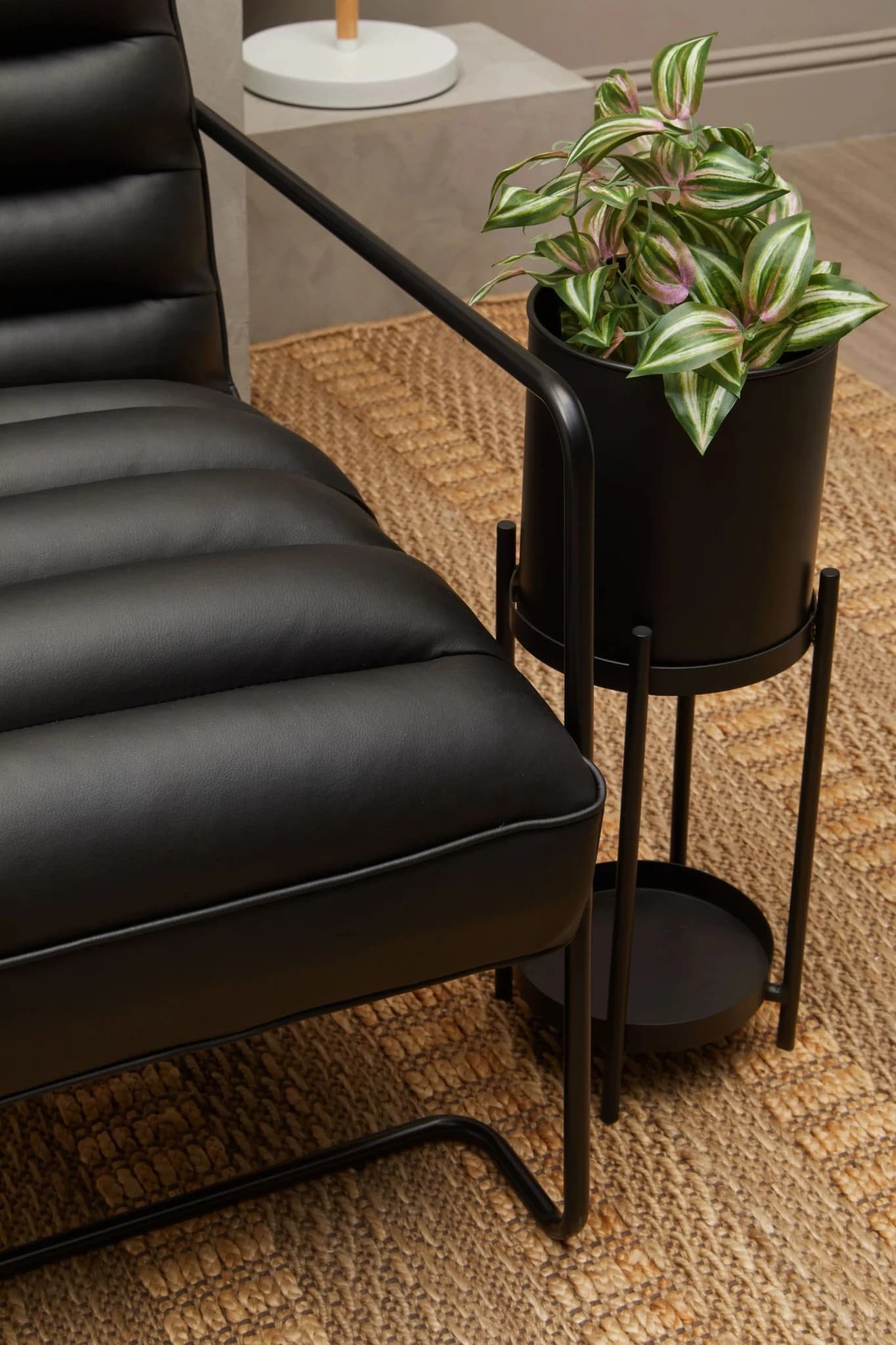 New Foundry Leather Effect Black Chair - Seating, photo 7 of 8