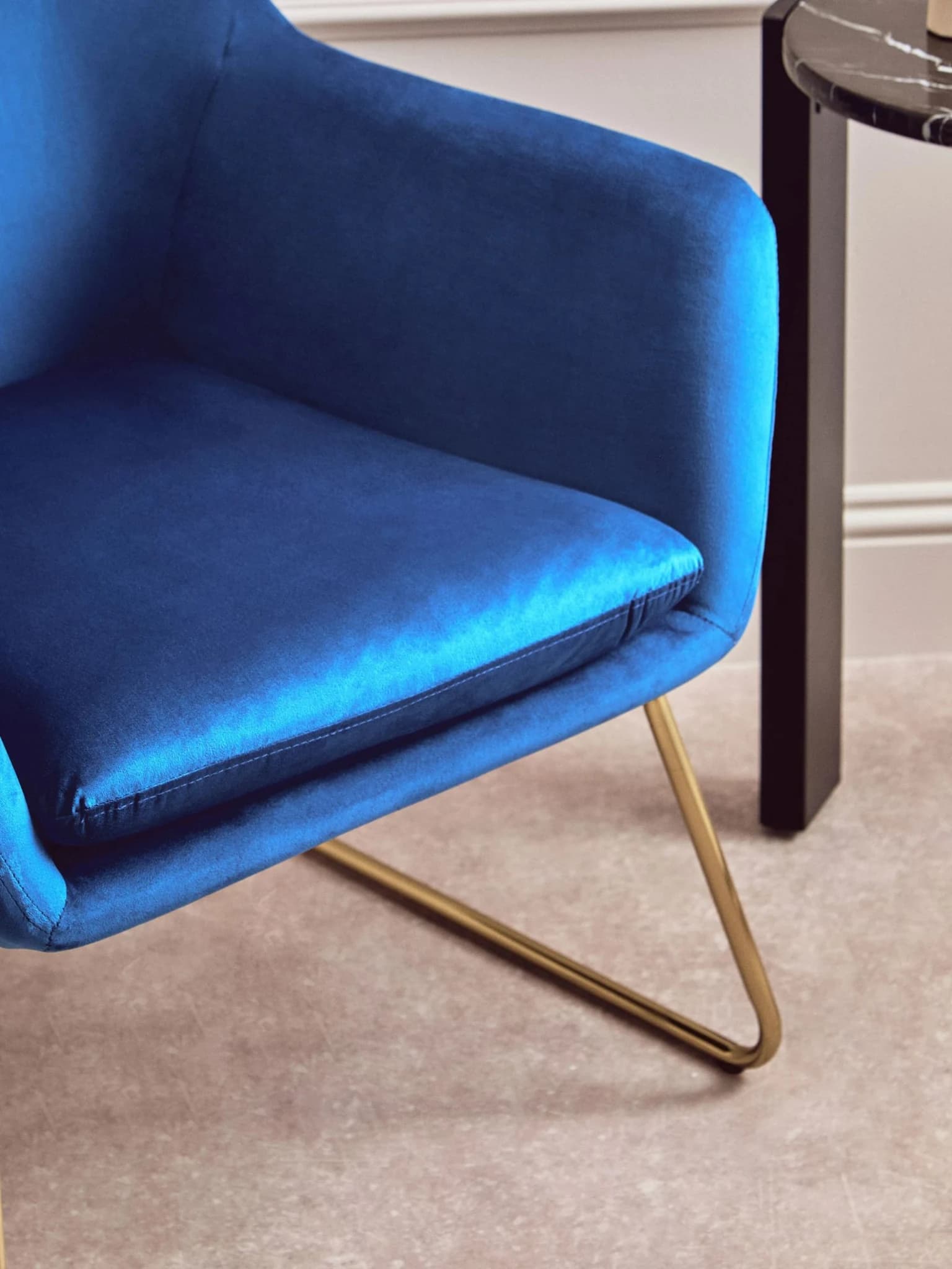 Xander Midnight Blue Velvet Modern Accent Chair - Seating, photo 4 of 8