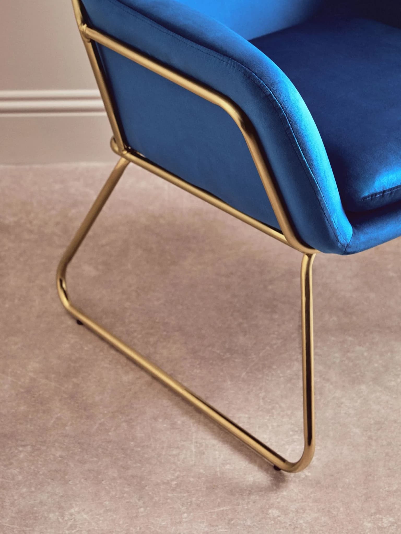 Xander Midnight Blue Velvet Modern Accent Chair - Seating, photo 3 of 8