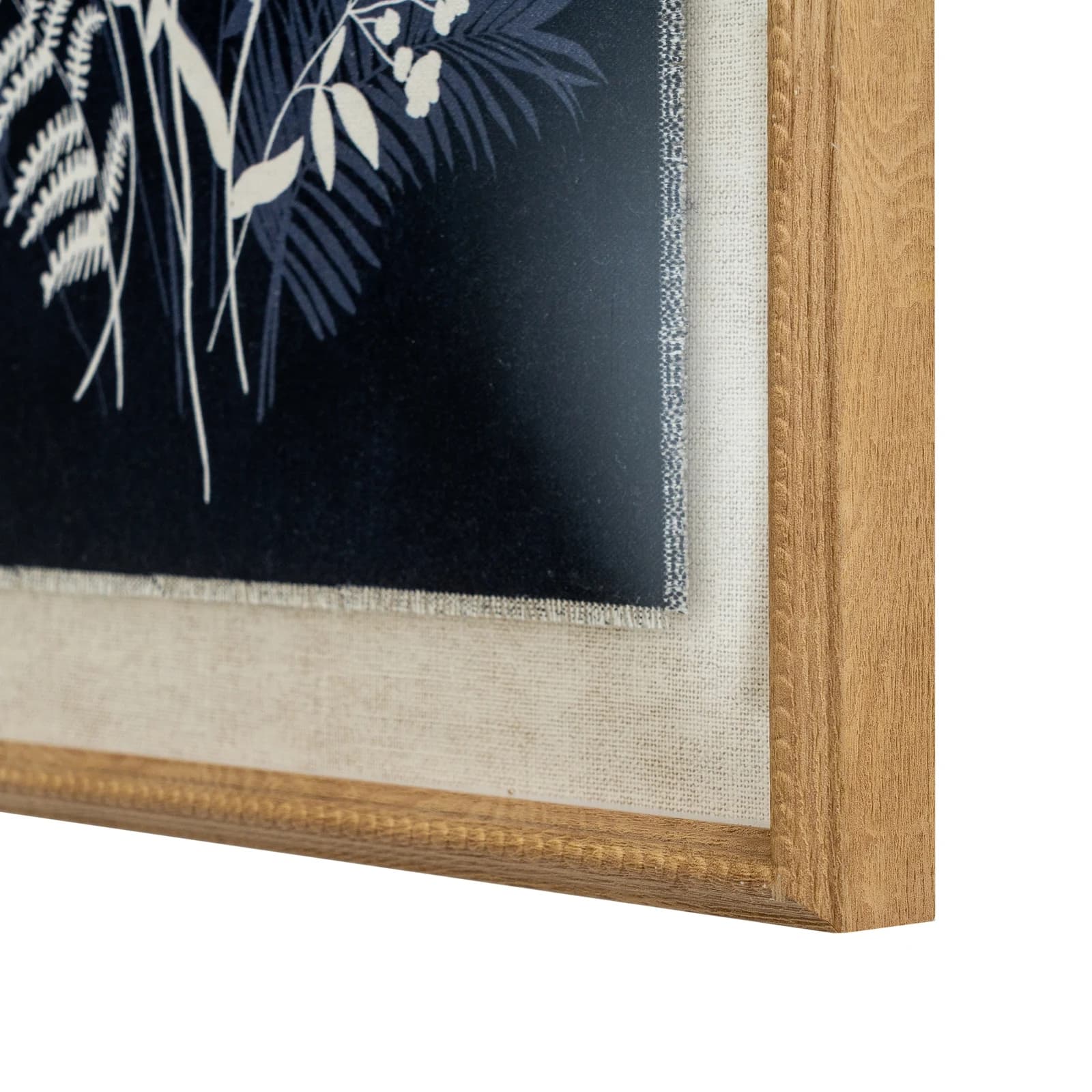 Flora & Fauna Collection Meadow On Linen In Beaded Frame - Wall art & frames, photo 3 of 4