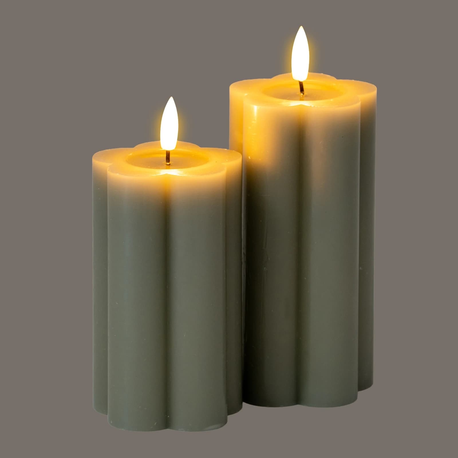 Luxe Collection Natural Glow 2.75x5 Grey Pillar LED Candle - Candles, photo 5 of 6