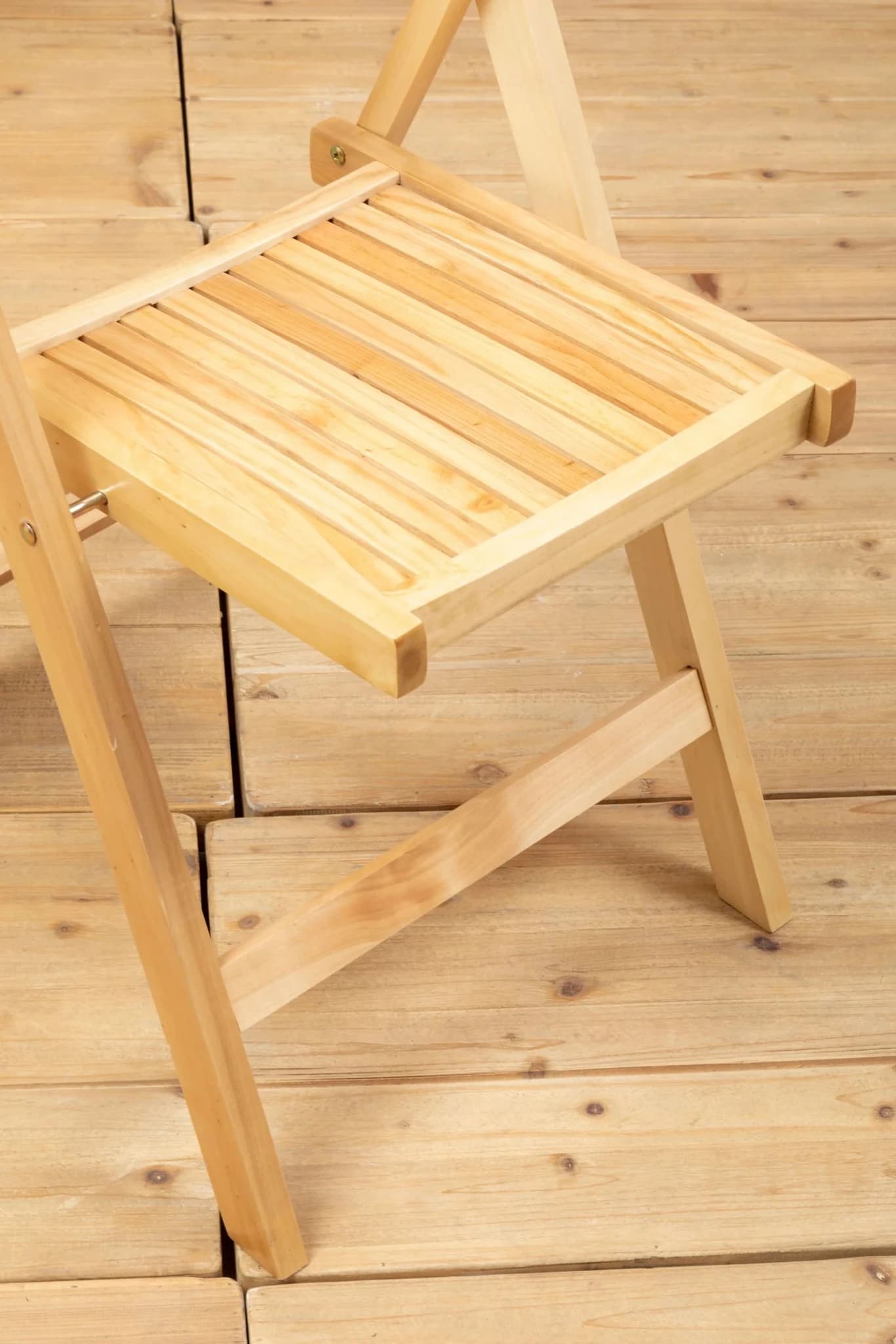 Beauport Natural Finish Folding Chair - Seating, photo 2 of 8
