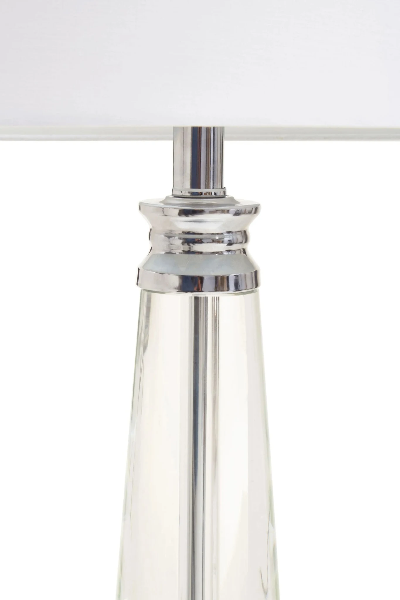 Helvetia Clear Crystal Table Lamp With Chrome Base - Table lamps, photo 4 of 6