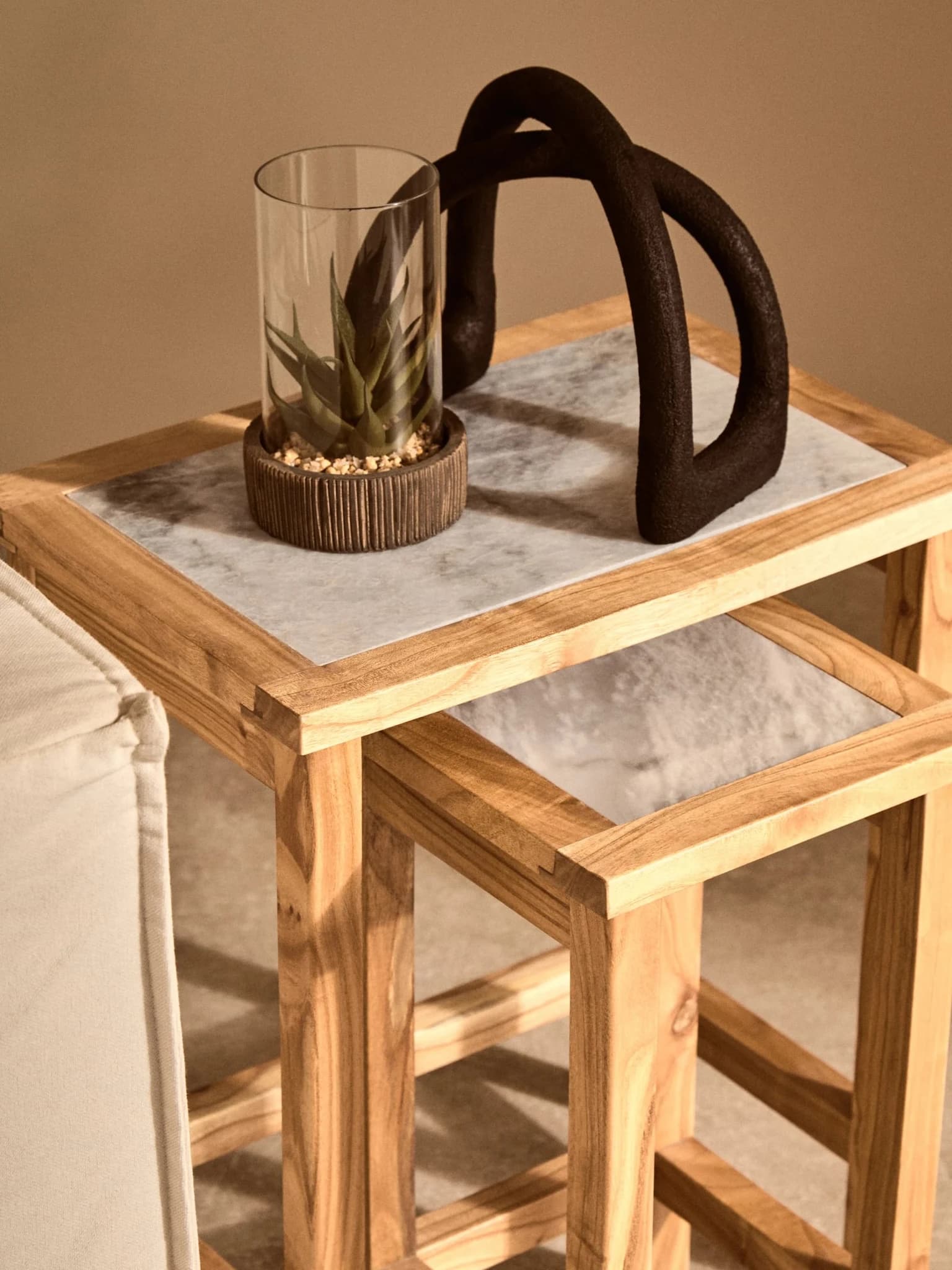 Fiori Small Succulent with Natural Stone Base - Decorative, photo 3 of 8