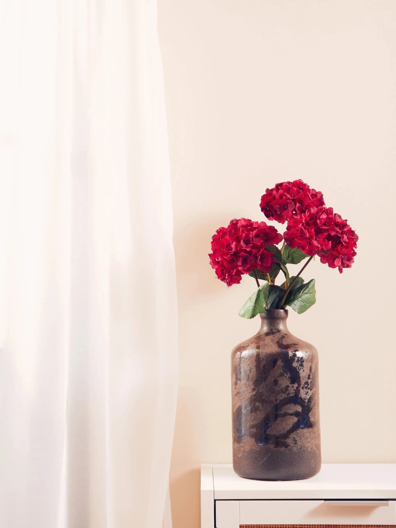 Fiori Red Hydrangea Flower Stem - Decorative, photo 3 of 8