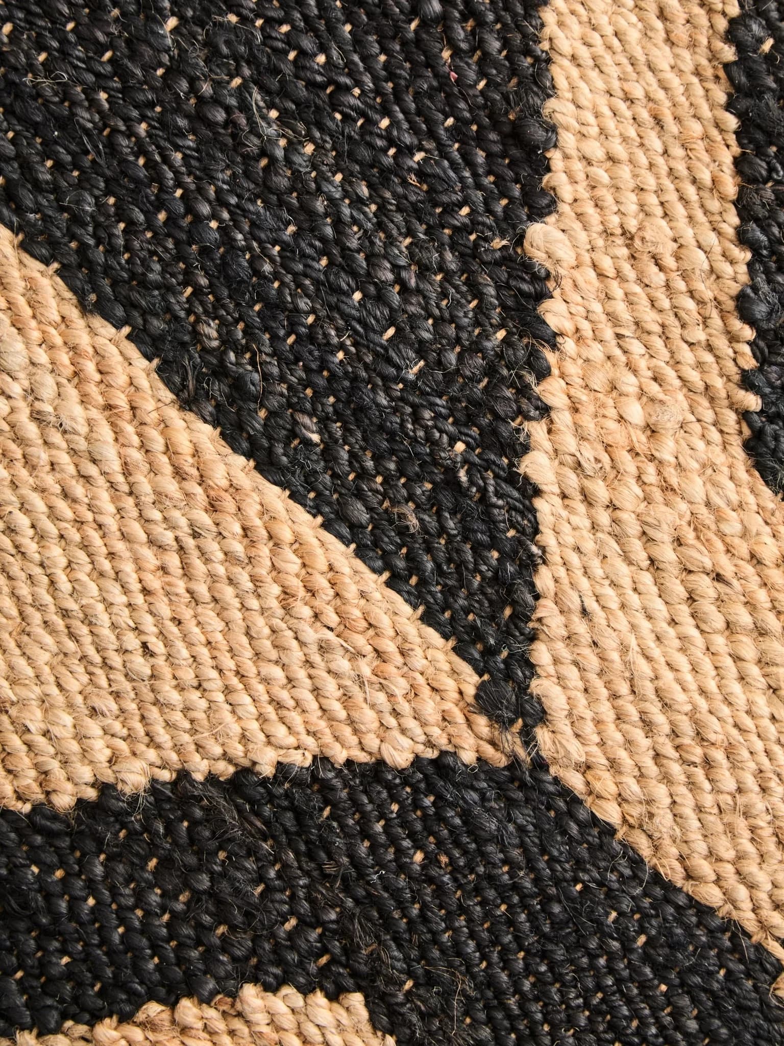Bosie Hemp Natural and Black Large Rug - Decorative, photo 5 of 8