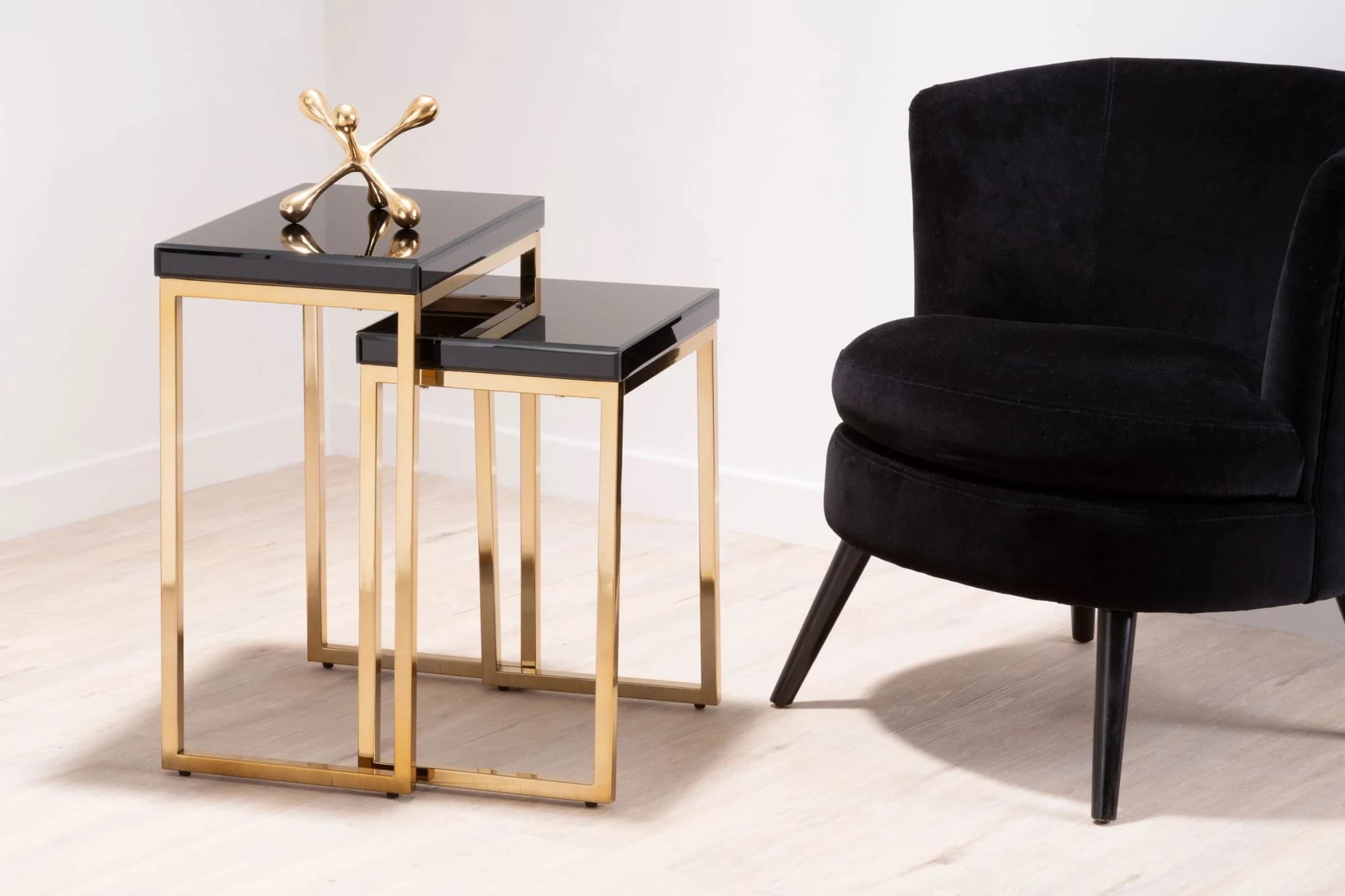 Kensington Townhouse Black Mirror and Gold Set Of 2 Nesting Tables - Tables, photo 5 of 8