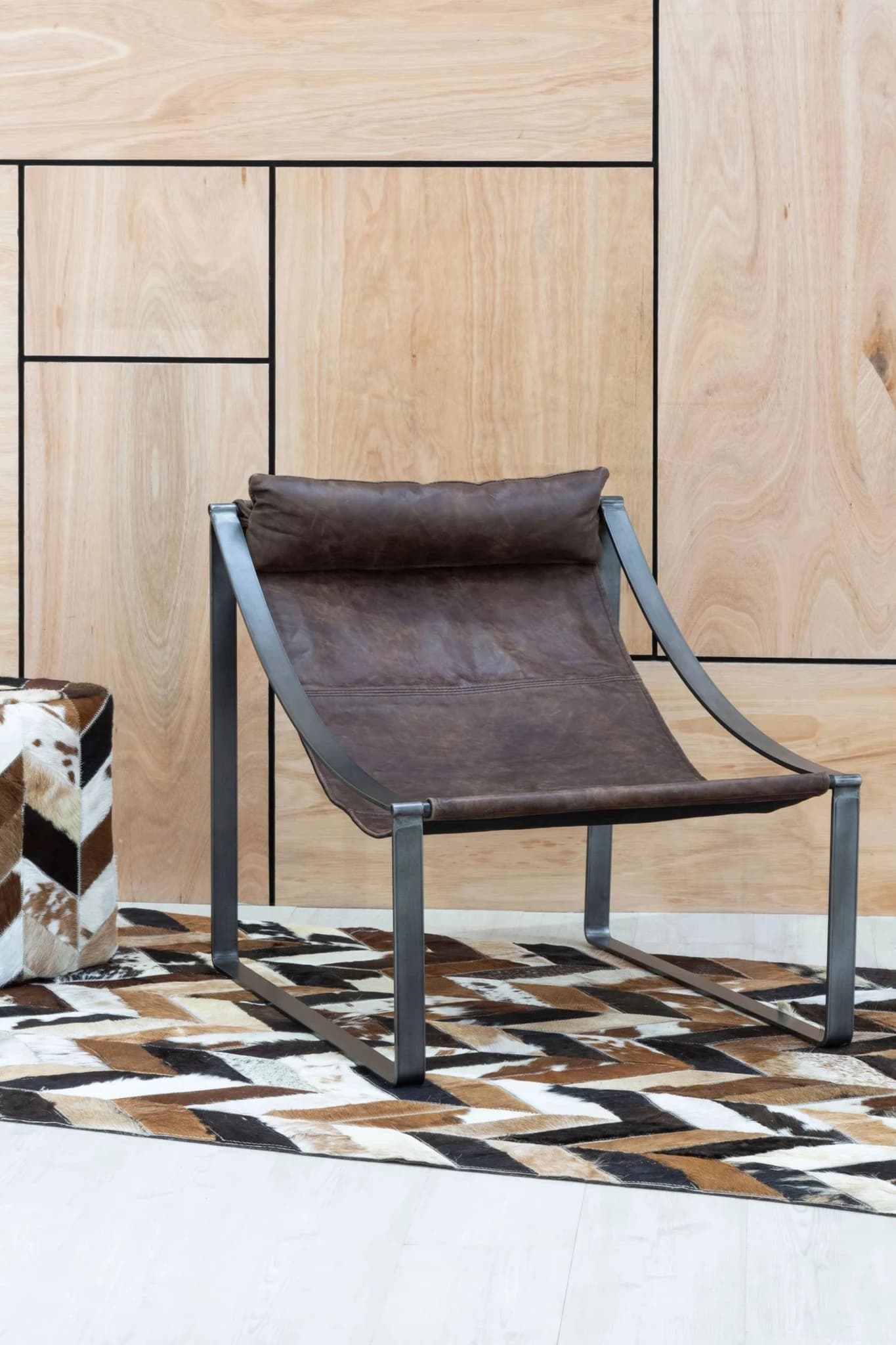 Hoxton Brown Leather Sling Chair - Seating, photo 7 of 8