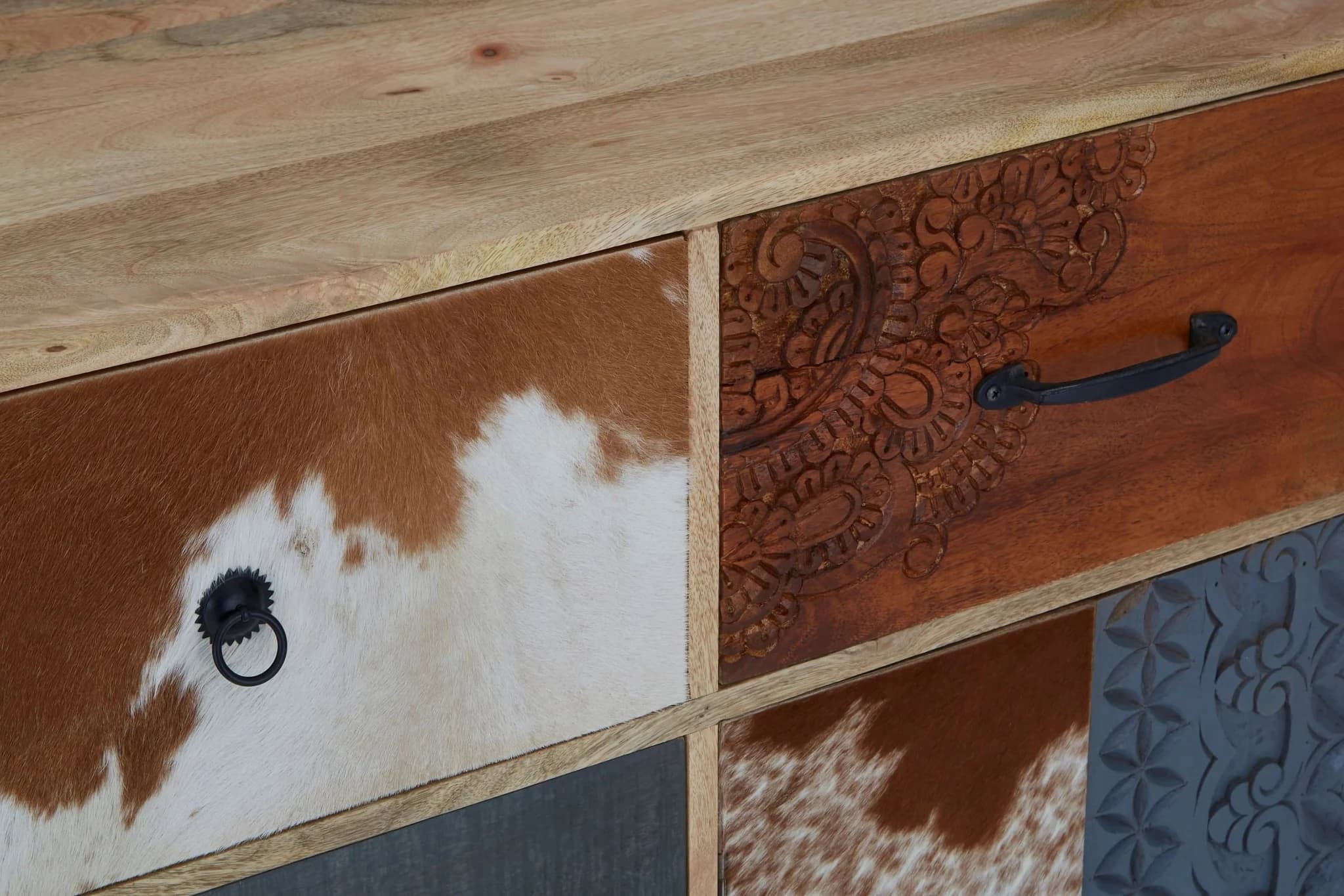 Marwar Mango Wood and Leather Sideboard - Bookcases & shelving, photo 8 of 8