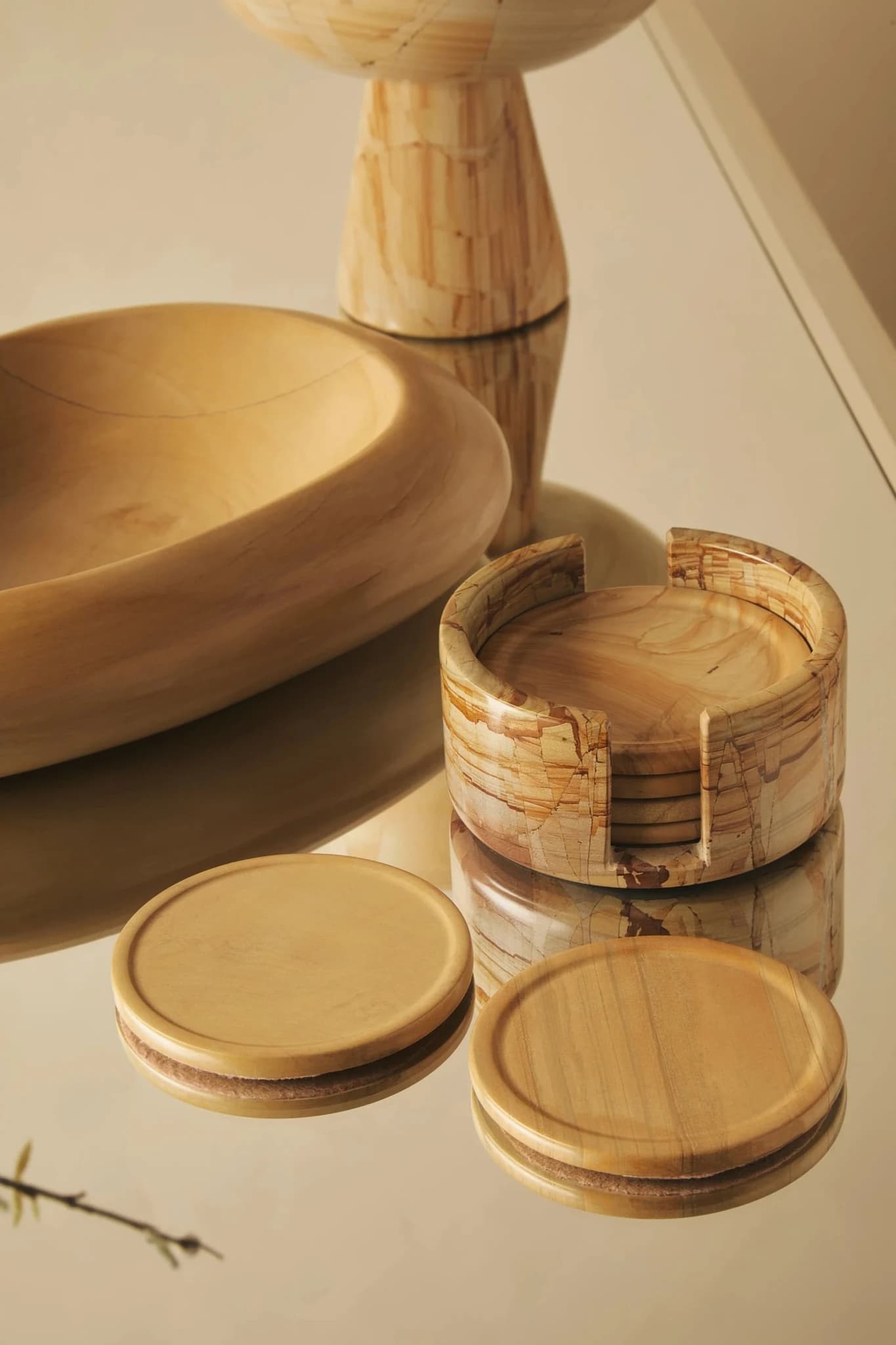 Tiago Teakwood Marble Set of Five Round Coasters with Holder - Decorative, photo 2 of 8