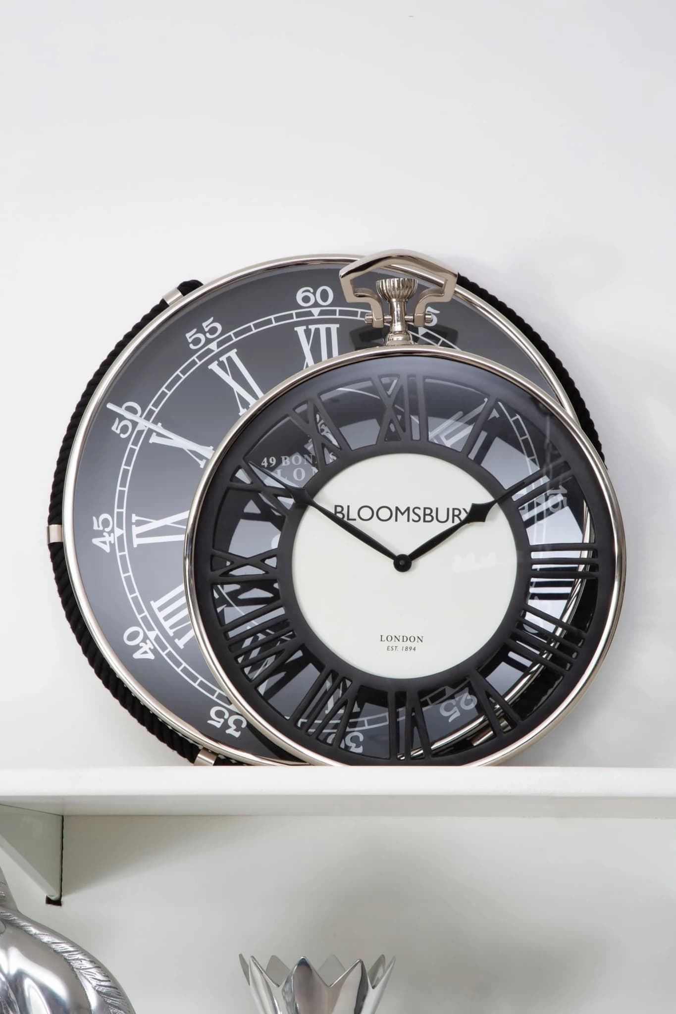 Mateo Nickel Finish Pocket Style Wall Clock - Decorative, photo 2 of 6