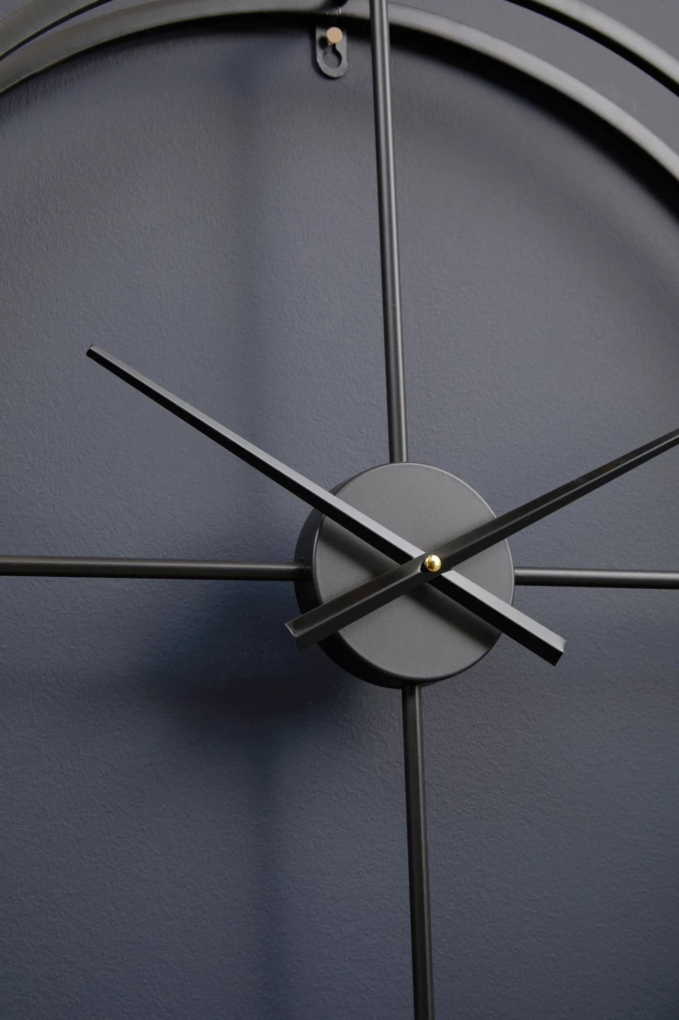 Kent 60cm Dia Large Black Finish Wall Clock - Decorative, photo 4 of 8
