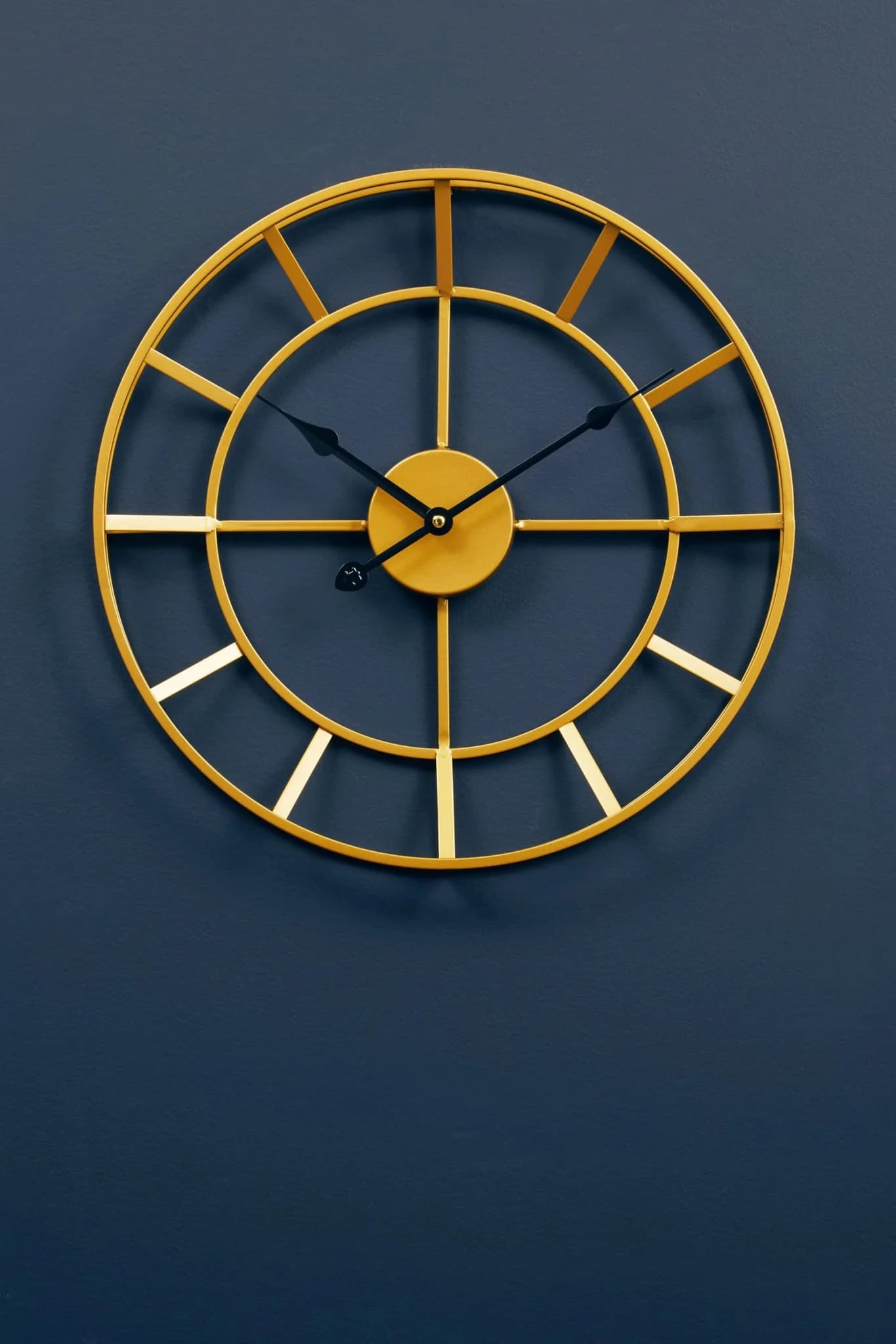 Kent 40cm Dia Small Gold Finish Metal Wall Clock - Decorative, photo 5 of 8