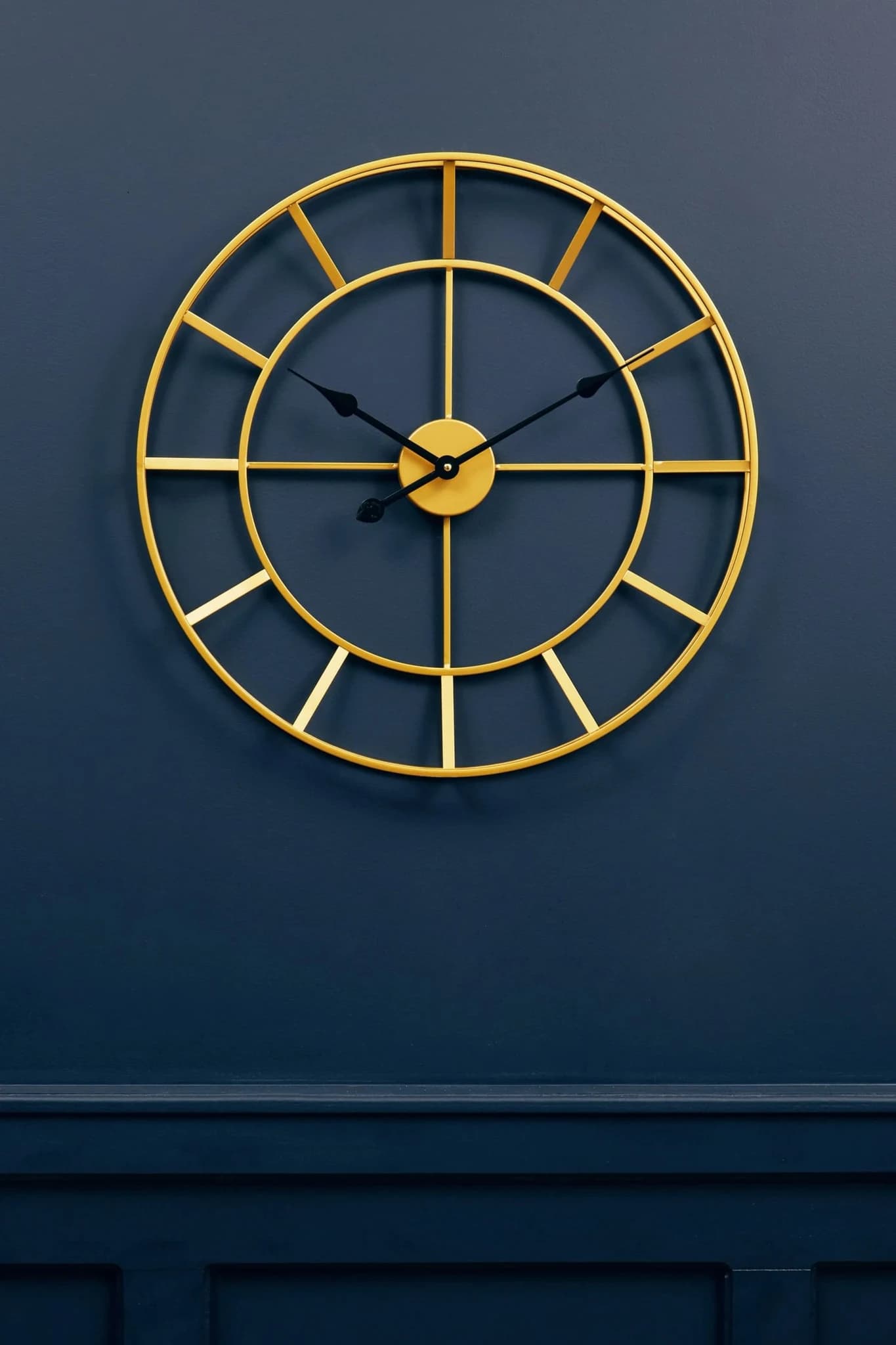Kent 60cm Dia Large Gold Finish Metal Wall Clock - Decorative, photo 5 of 8