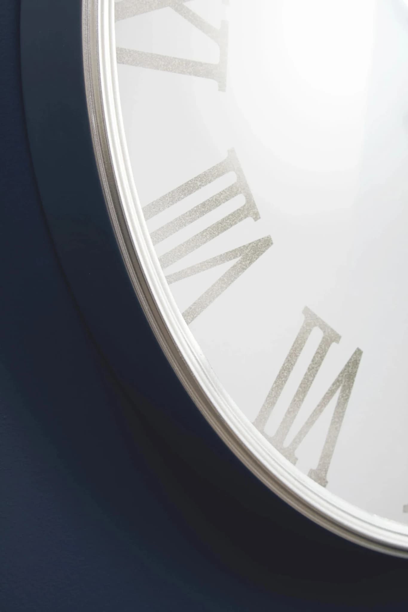 Kent 60cm Dia White and Silver Wall Clock - Decorative, photo 3 of 8