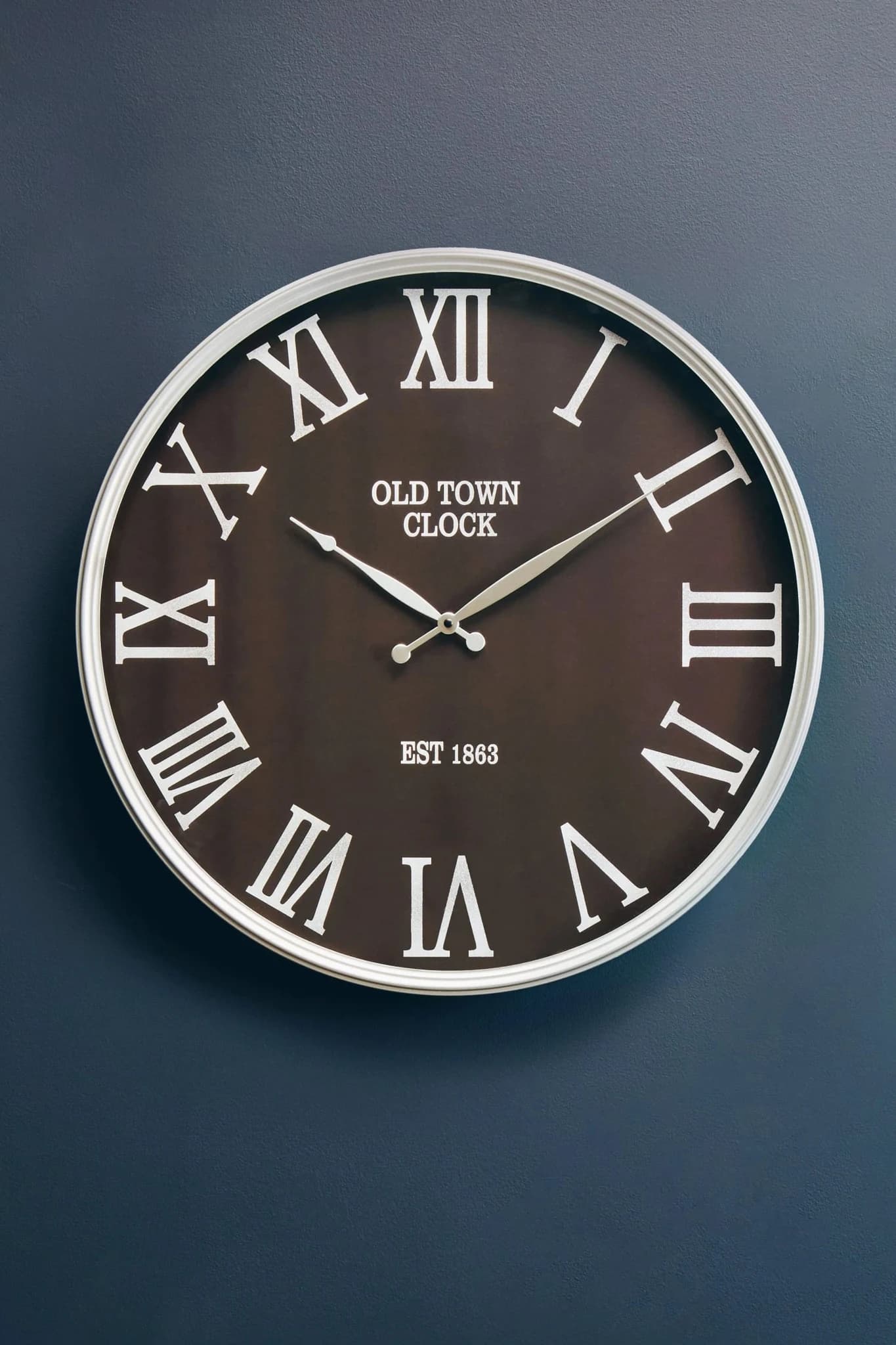 Kent 60cm Dia Black and Silver Wall Clock - Decorative, photo 4 of 8