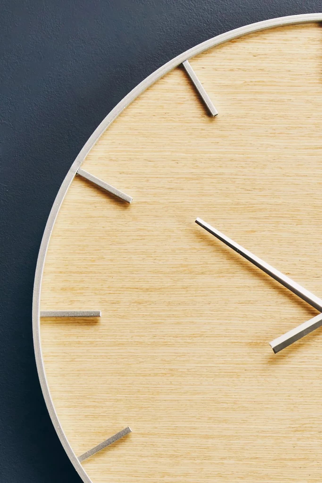 Kent 60cm Dia Silver and Natural Wall Clock - Decorative, photo 3 of 8
