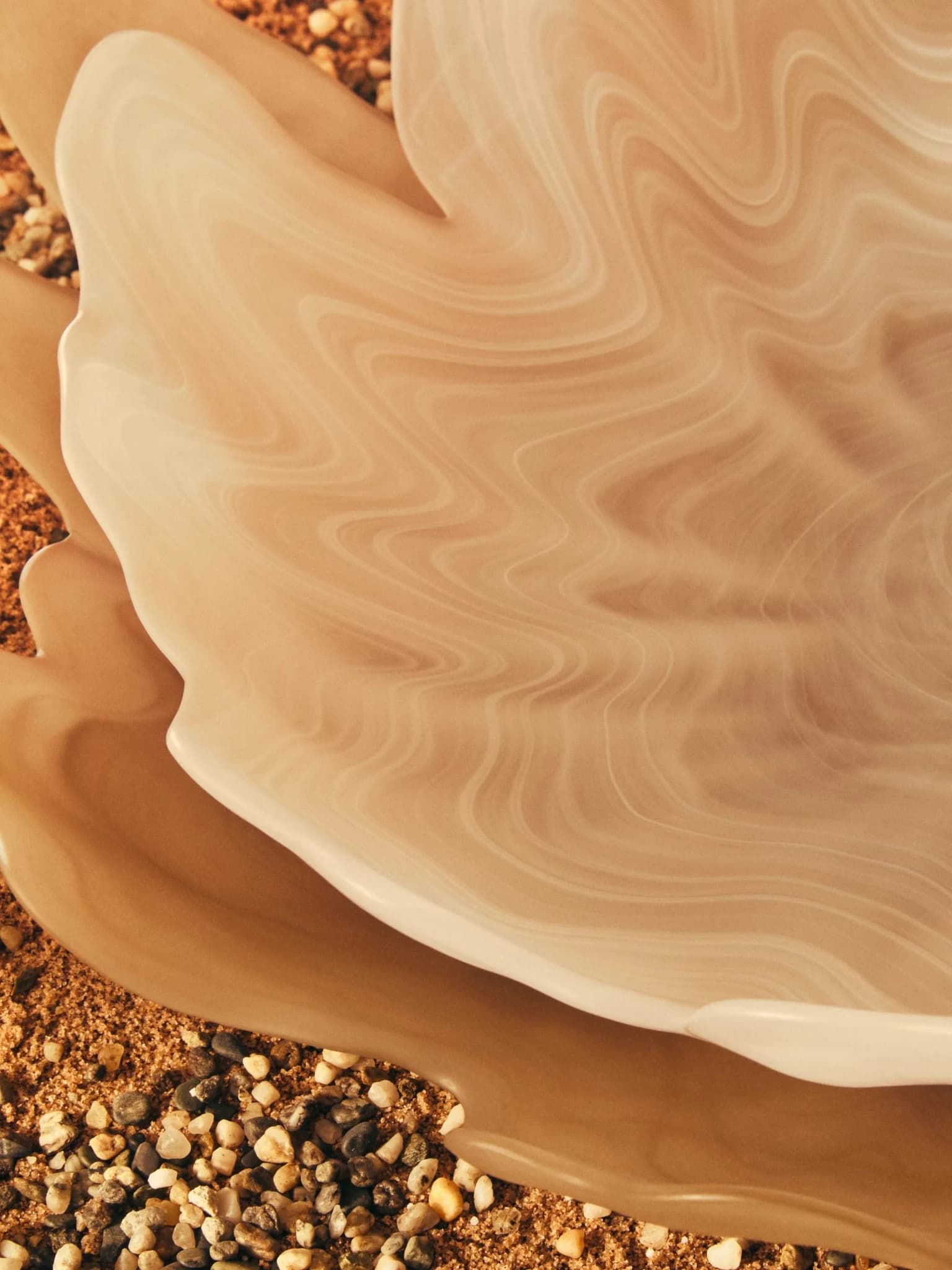 Galene Natural Fluted Glass Plate - Decorative, photo 2 of 8