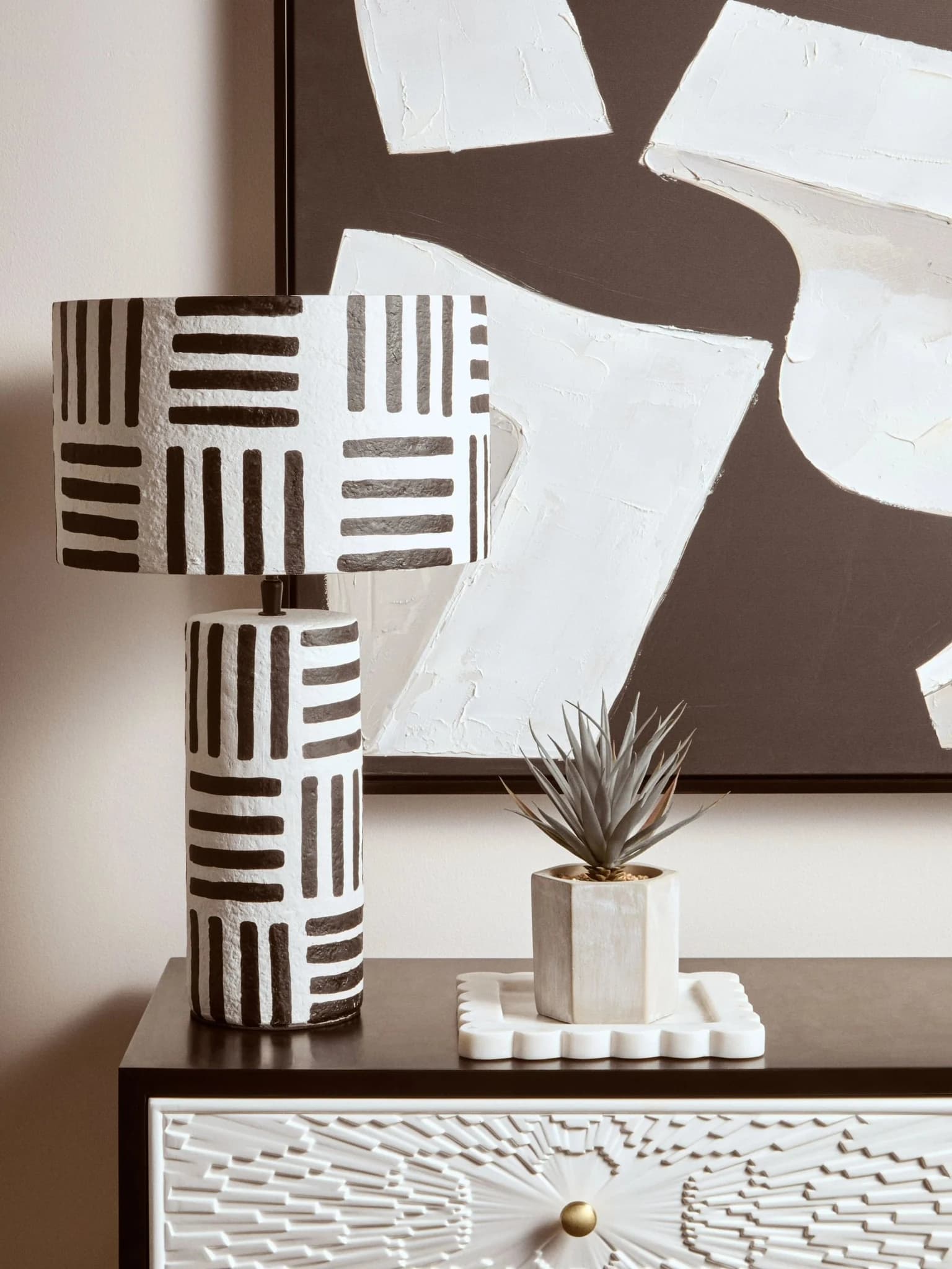 Carta Black and White Striped Papier Mache Table Lamp - Table lamps, photo 2 of 8