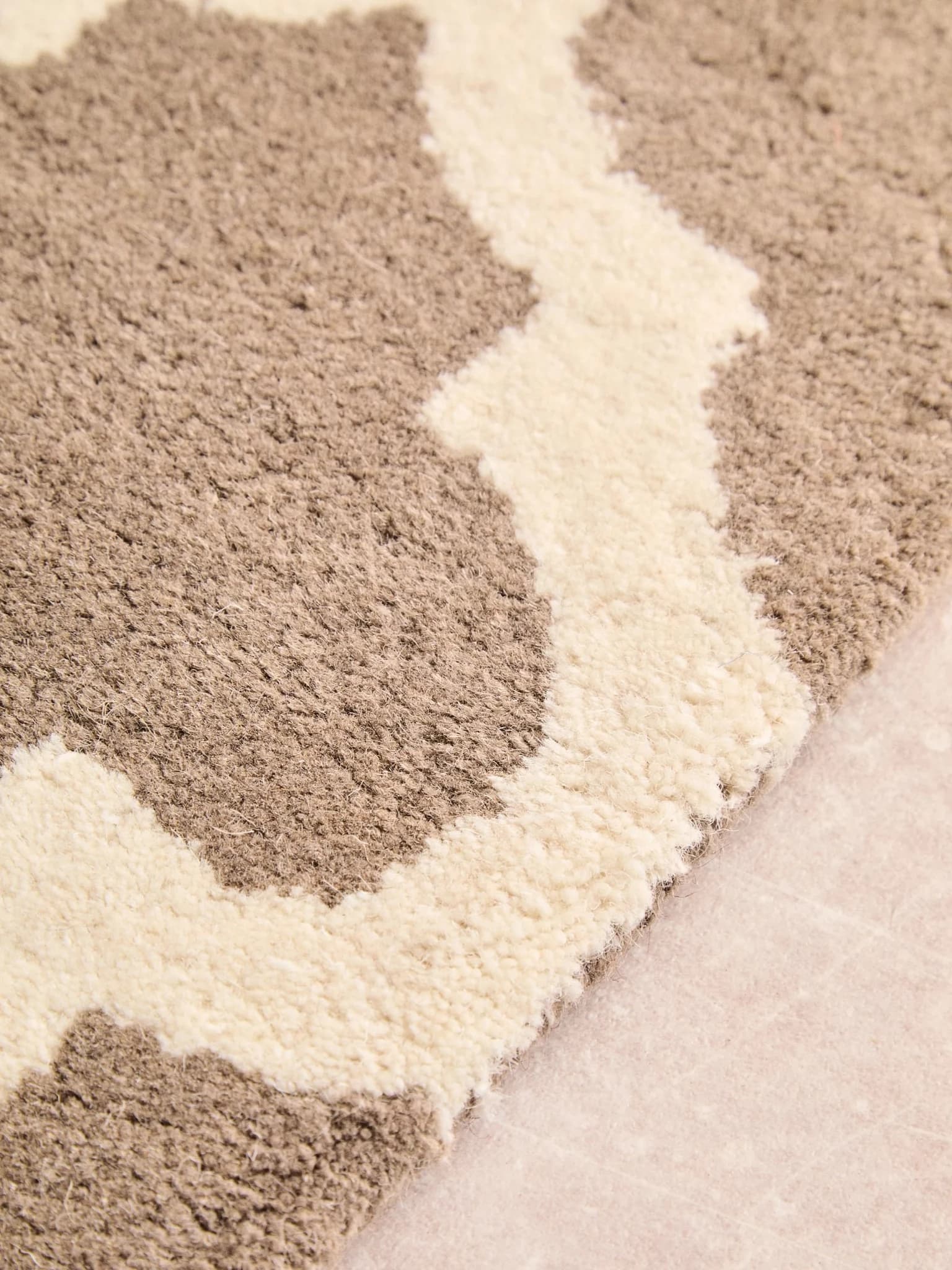 Bosie Hampstead Brown and Natural Rug - Decorative, photo 6 of 8