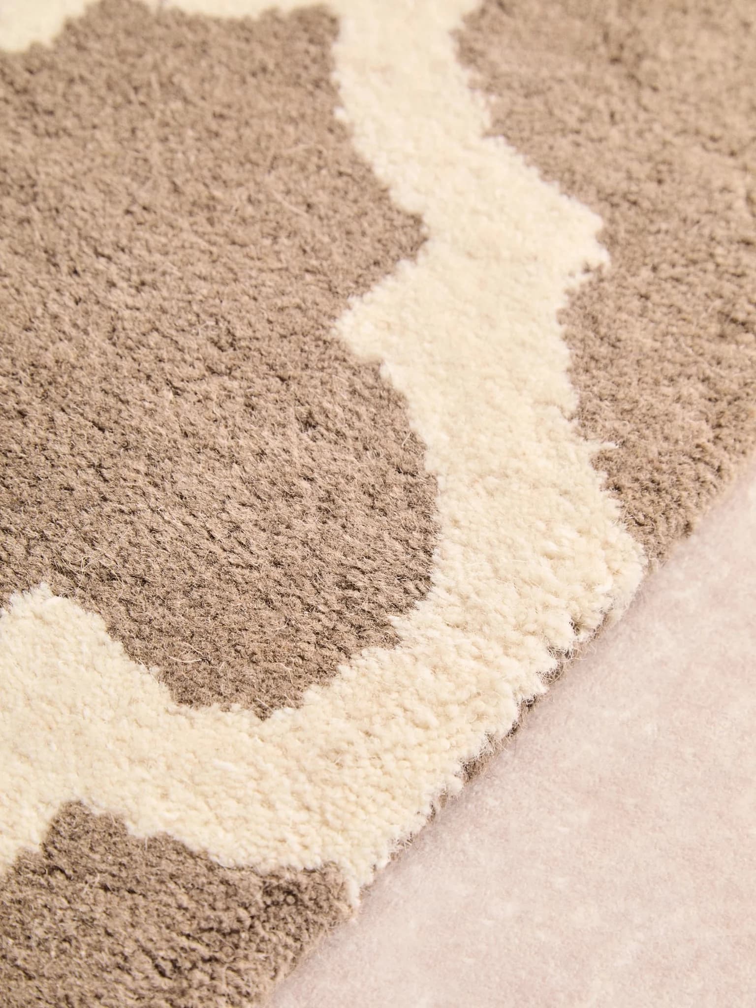 Bosie Hampstead Brown and Natural Rug - Decorative, photo 2 of 8