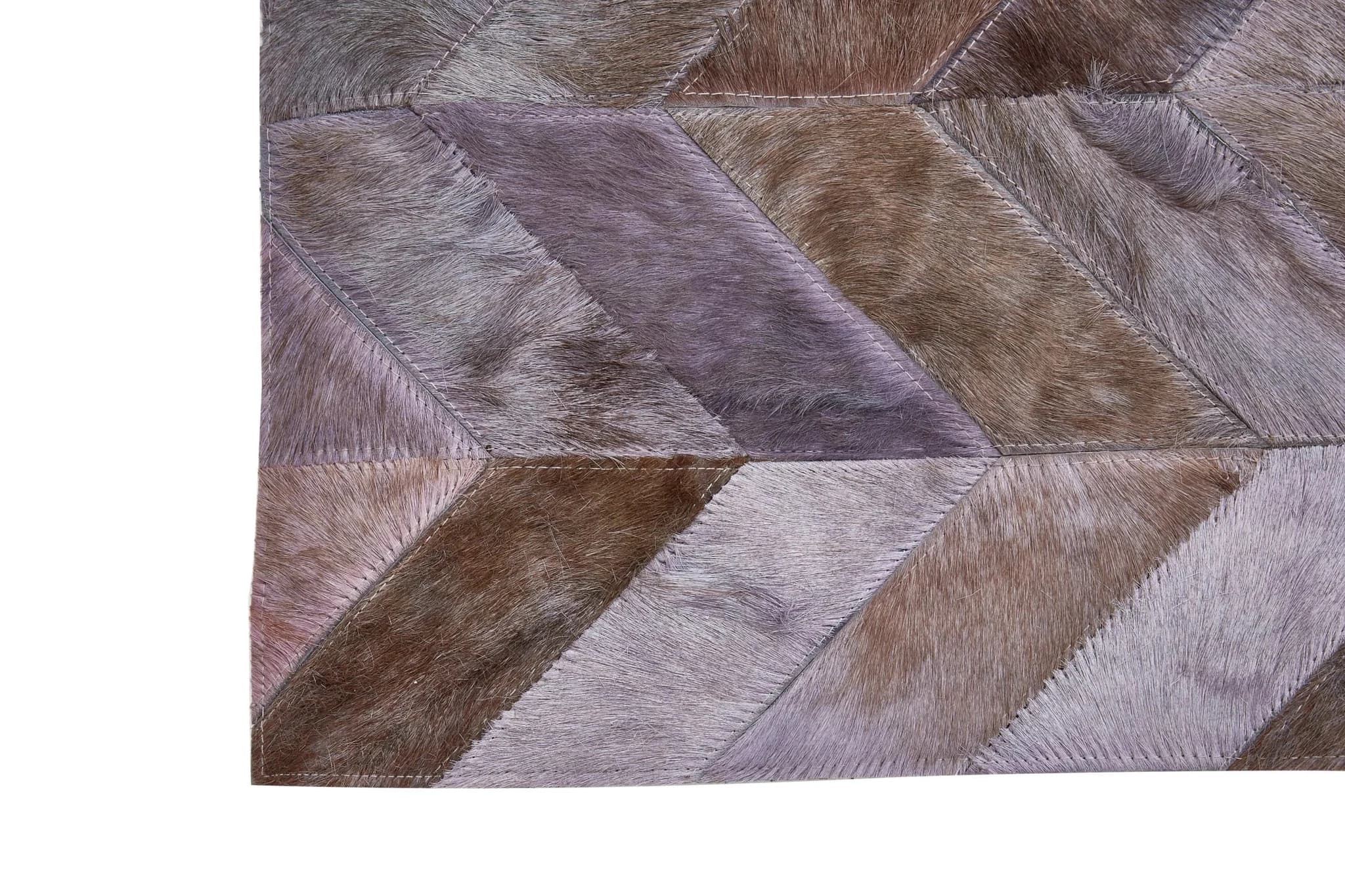 Bosie Safira Large Grey Hair on Leather Chevron Patchwork Rug - Decorative, photo 7 of 7