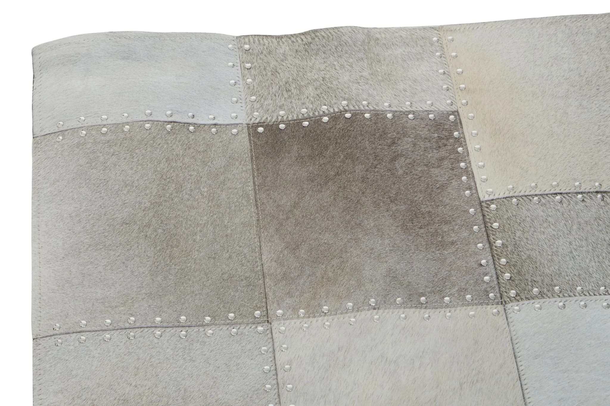 Bosie Safira Grey Hair on Leather Patchwork with Studs Small Rug - Decorative, photo 6 of 6