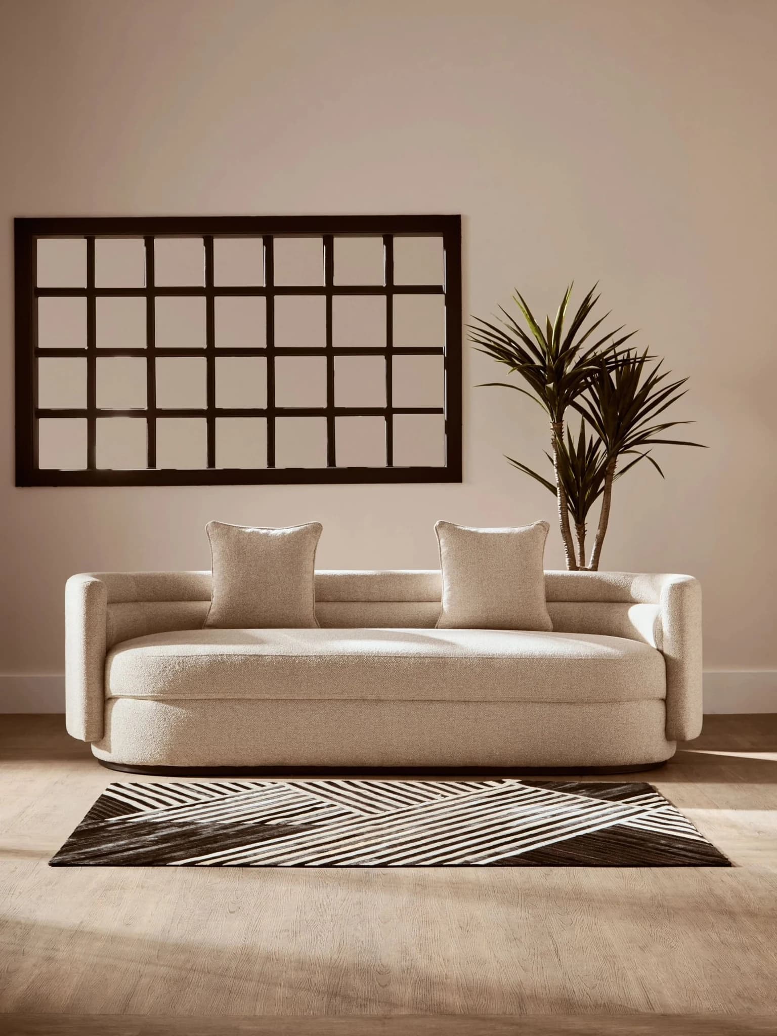 Bosie Safira Black And White Stripes Hair on Leather Small Rug - Decorative, photo 8 of 8