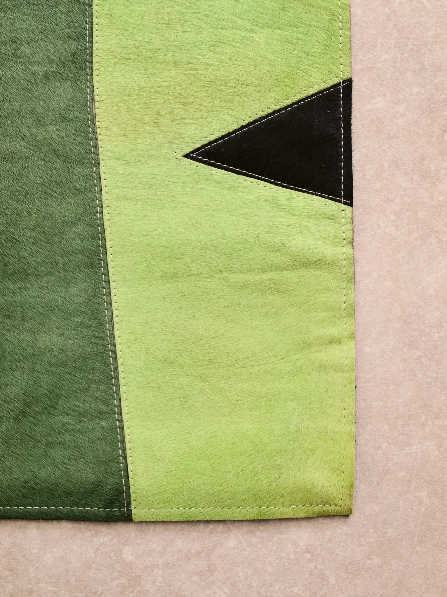 Bosie Safira Small Botanical Hair on Leather Rug - Decorative, photo 4 of 8