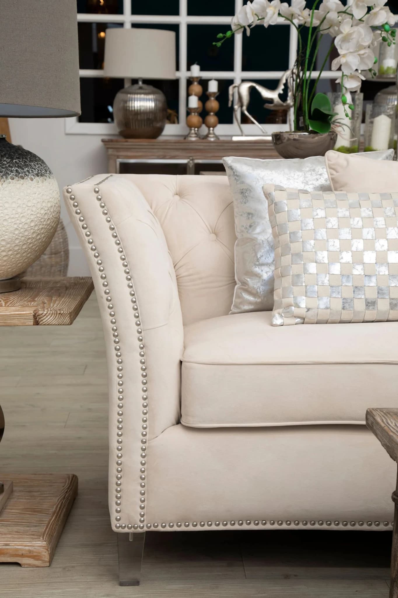 Bosie Kensington Townhouse Rectangular Ivory And Silver Check Cushion - Decorative, photo 2 of 4
