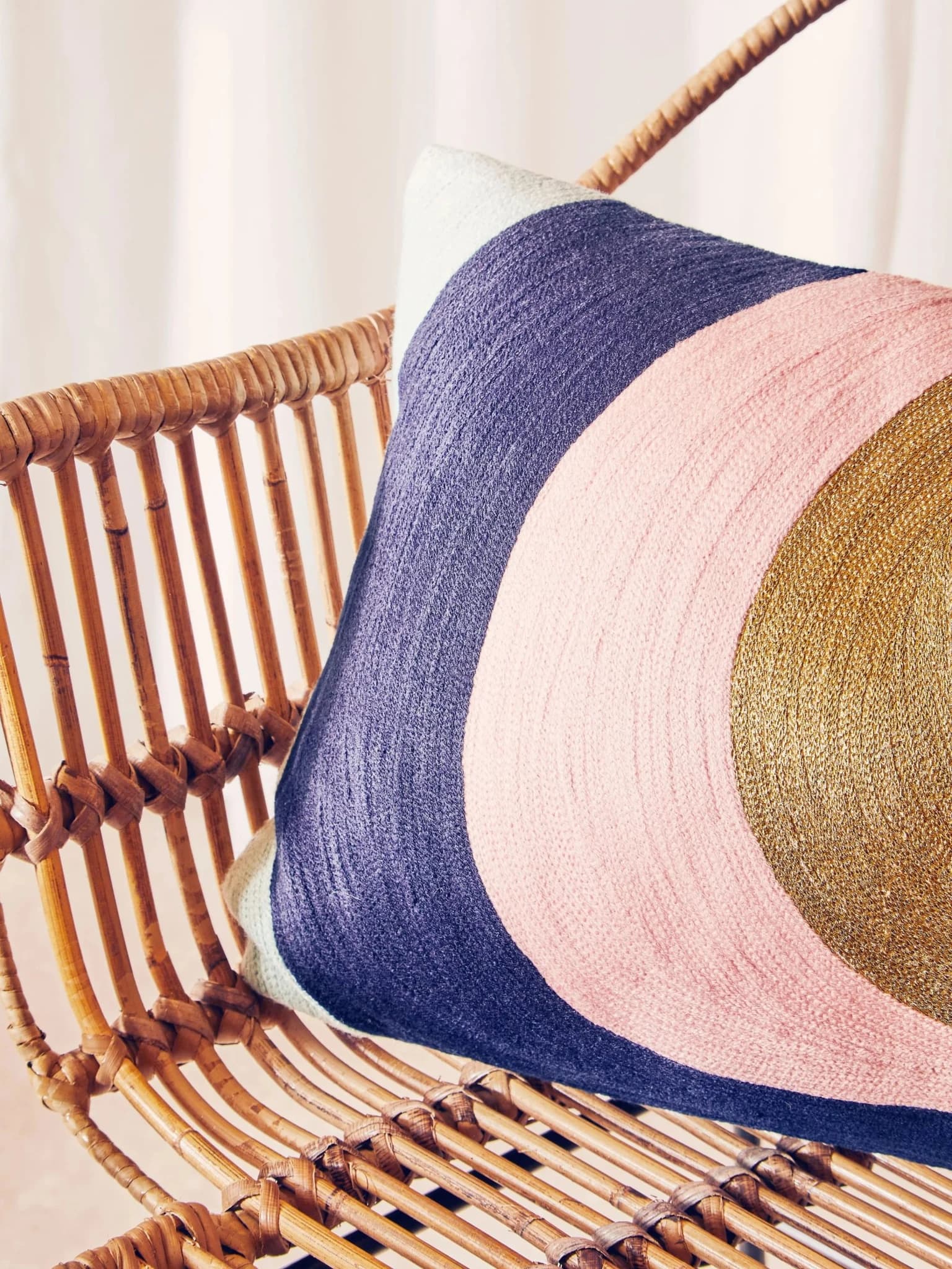 Bosie Ozella Multi Colour Abstract Arc Design Rectangular Cushion - Decorative, photo 2 of 8