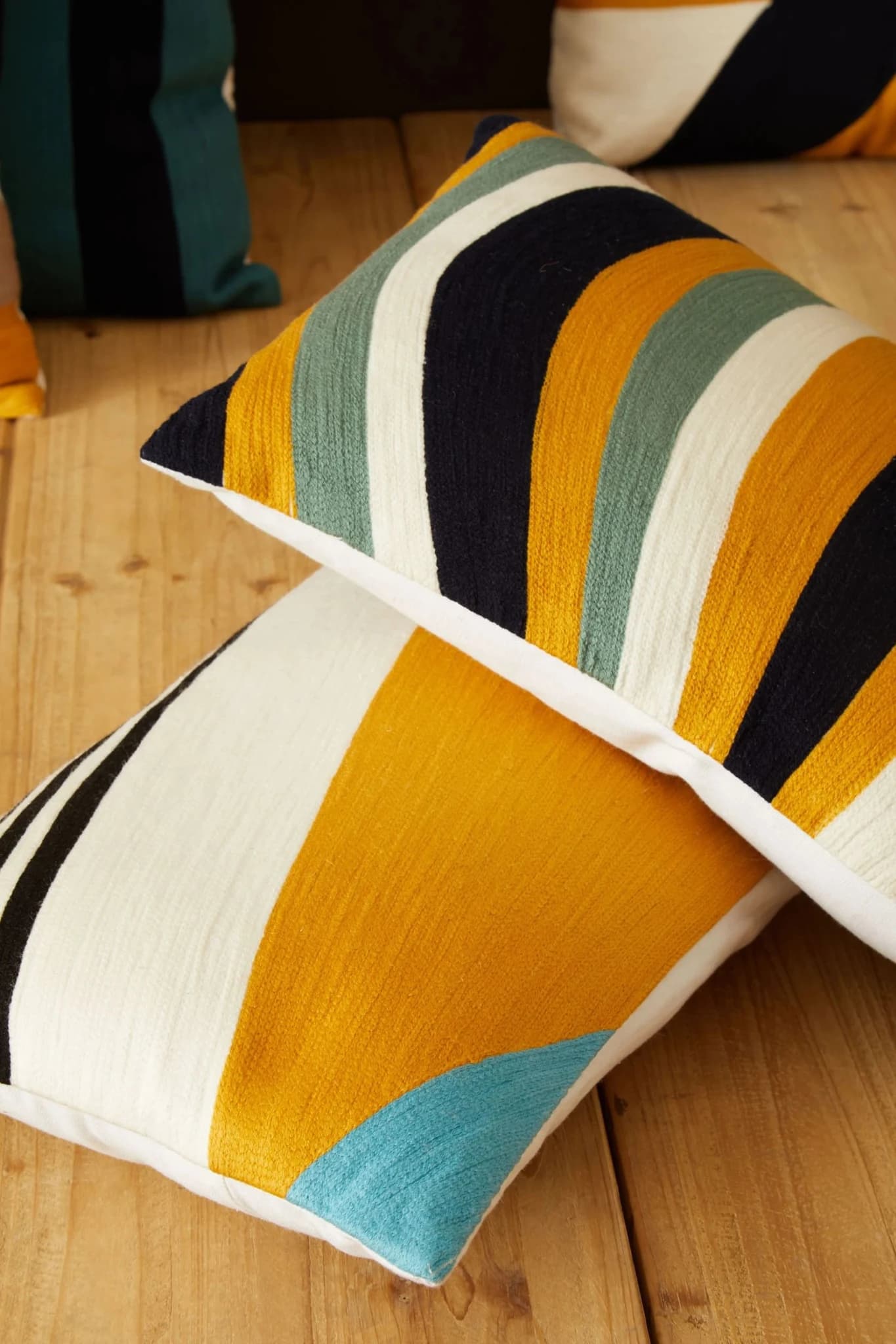 Bosie Ozella Stripes Design Cushion - Decorative, photo 5 of 8