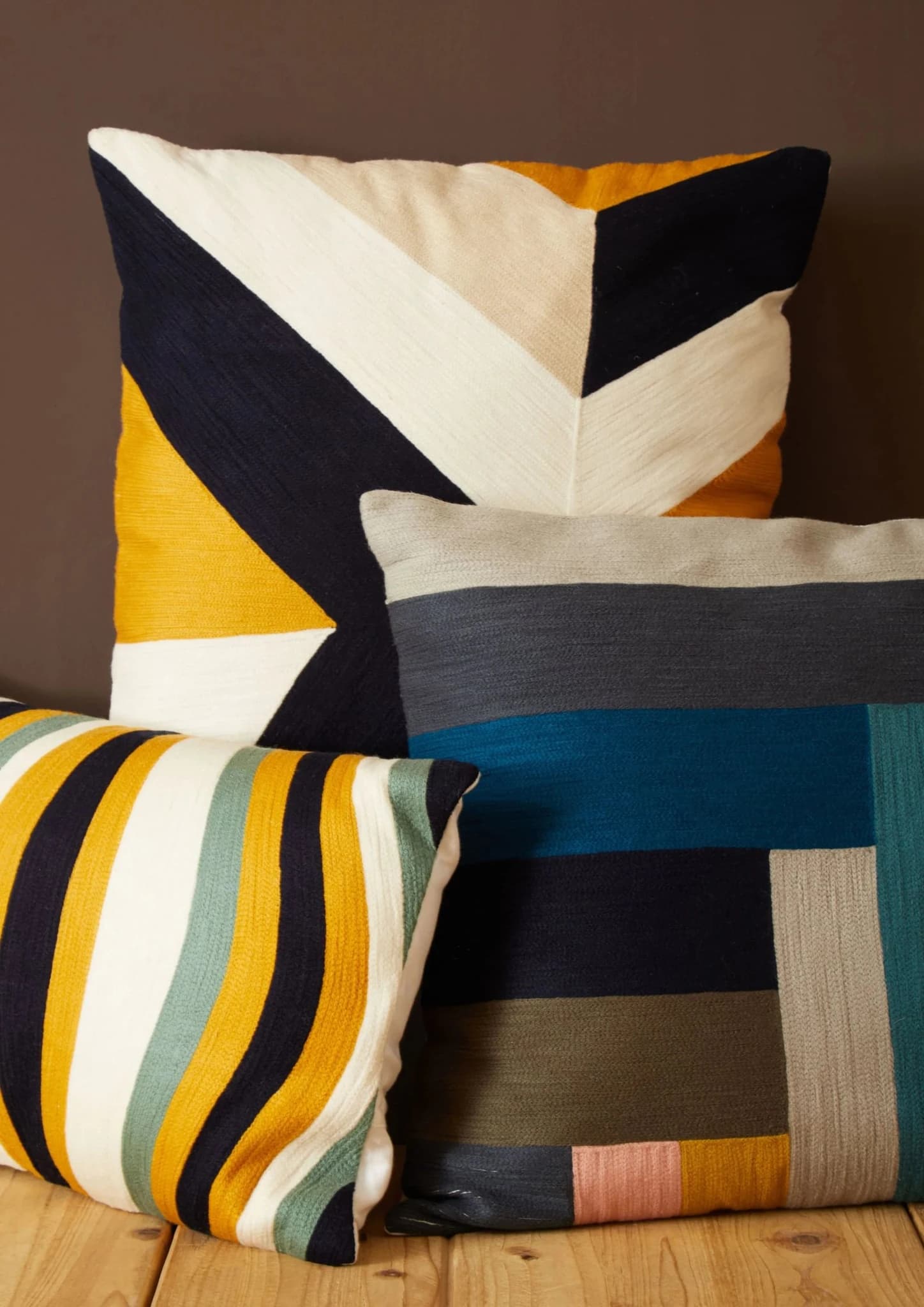 Bosie Ozella Stripes Design Cushion - Decorative, photo 4 of 8