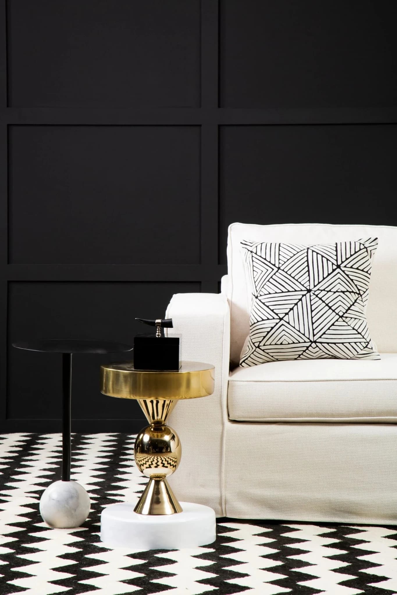 Bosie Ozella Black and Geometric Maze Design Square Cushion - Decorative, photo 5 of 8